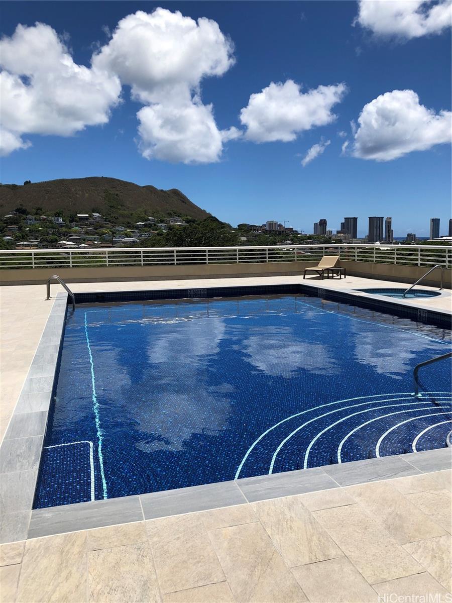 Nuuanu Parkside condo # 1903, Honolulu, Hawaii - photo 10 of 19