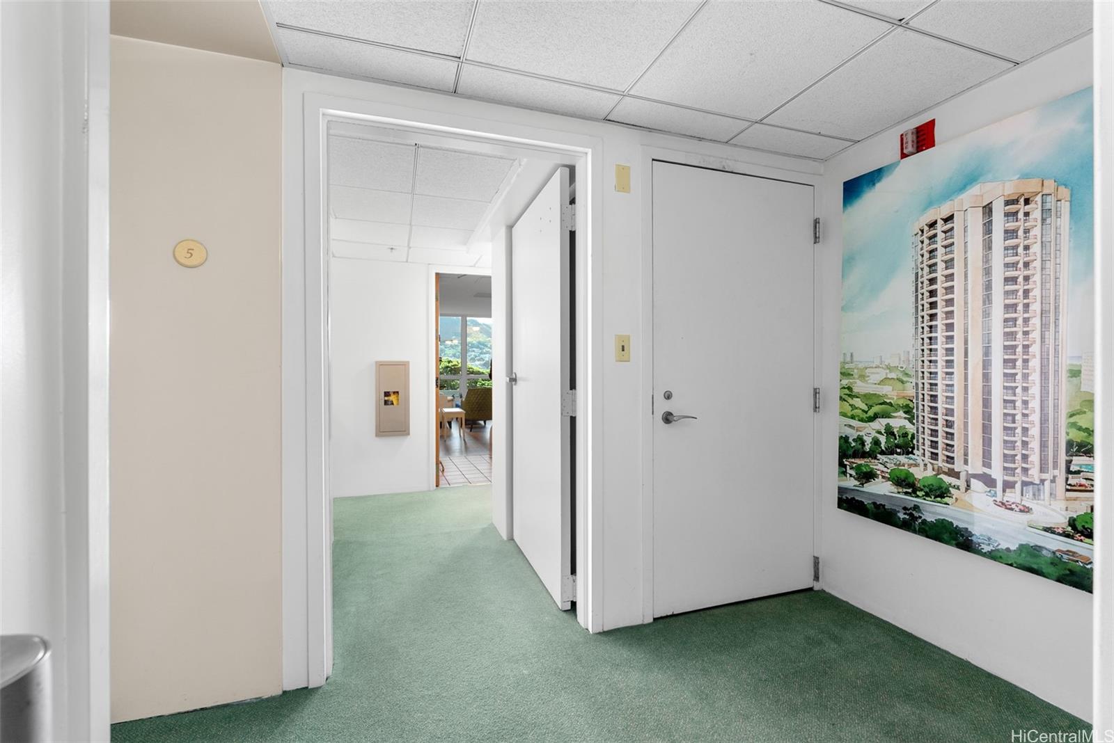 Nuuanu Parkside condo # 501, Honolulu, Hawaii - photo 13 of 25