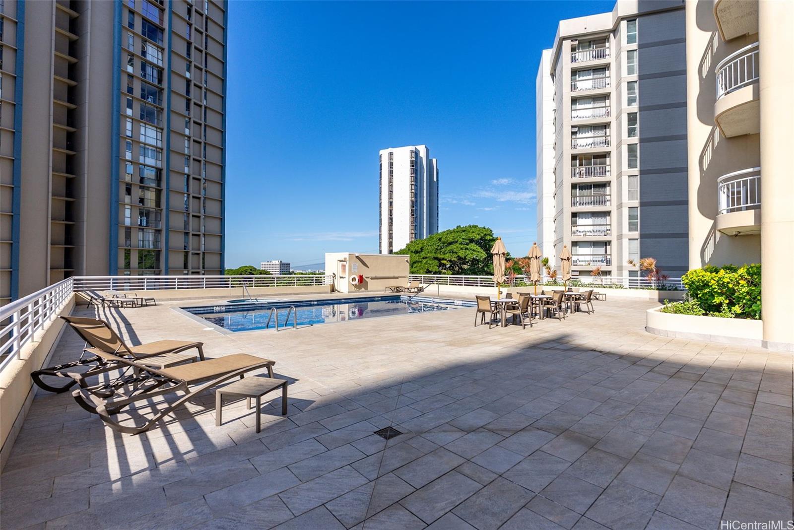 Nuuanu Parkside condo # 501, Honolulu, Hawaii - photo 16 of 25