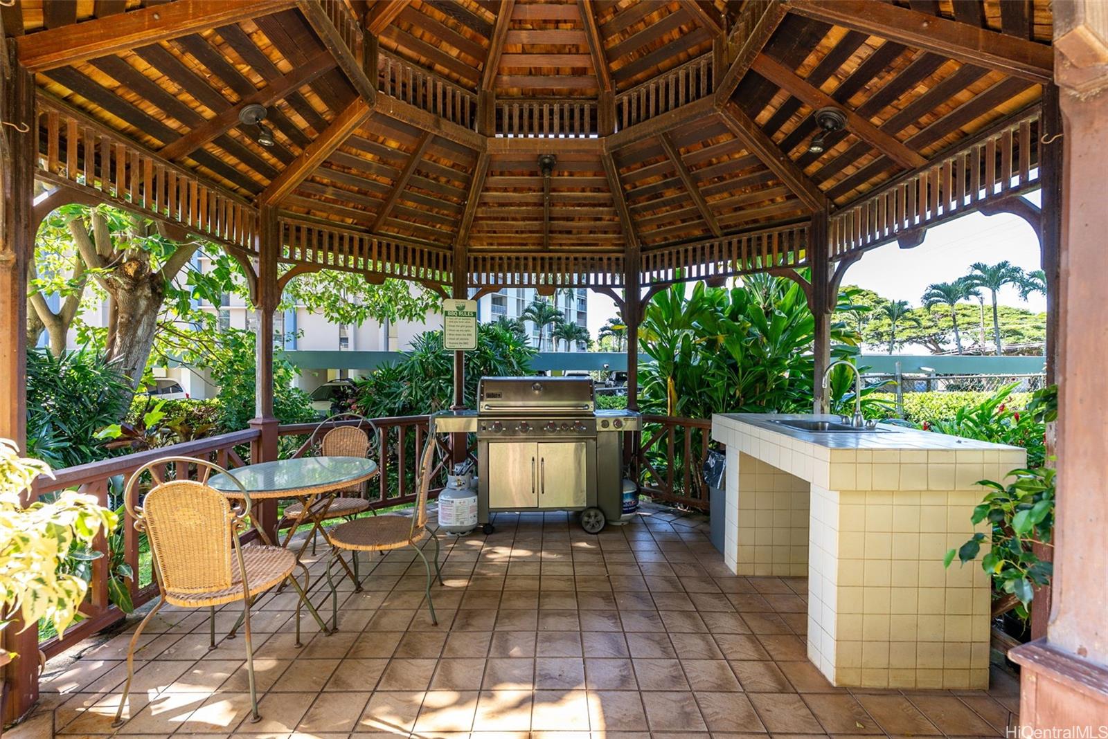 Nuuanu Parkside condo # 501, Honolulu, Hawaii - photo 23 of 25