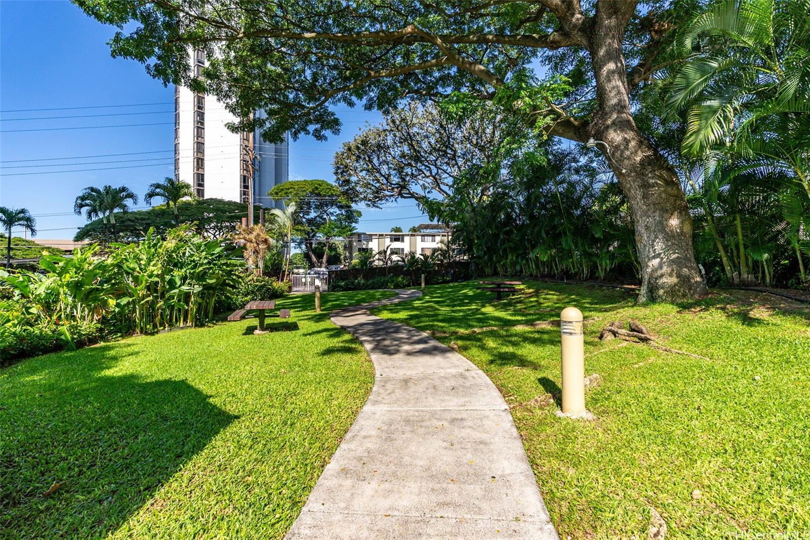 Nuuanu Parkside condo # 501, Honolulu, Hawaii - photo 24 of 25