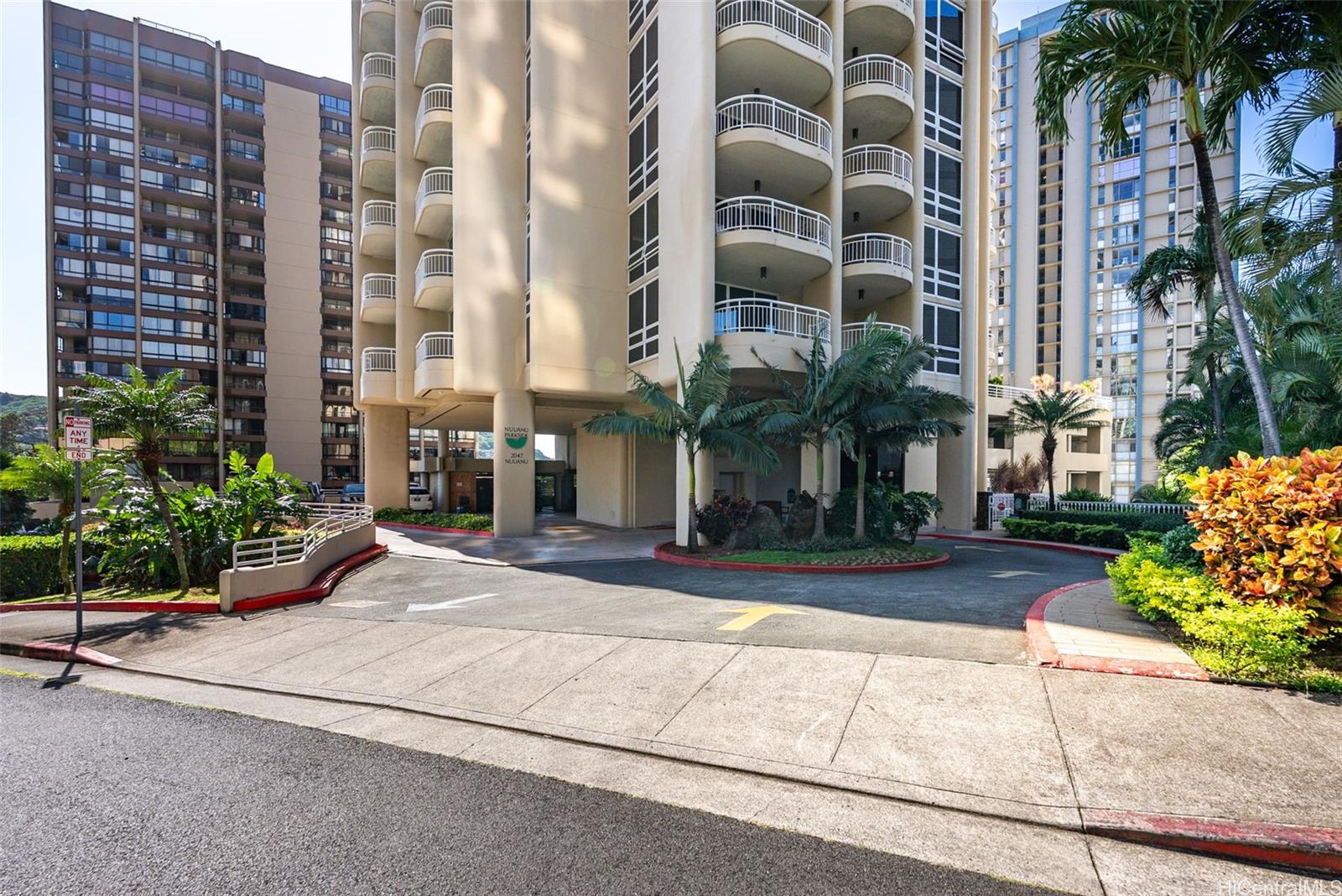 Nuuanu Parkside condo # 501, Honolulu, Hawaii - photo 25 of 25