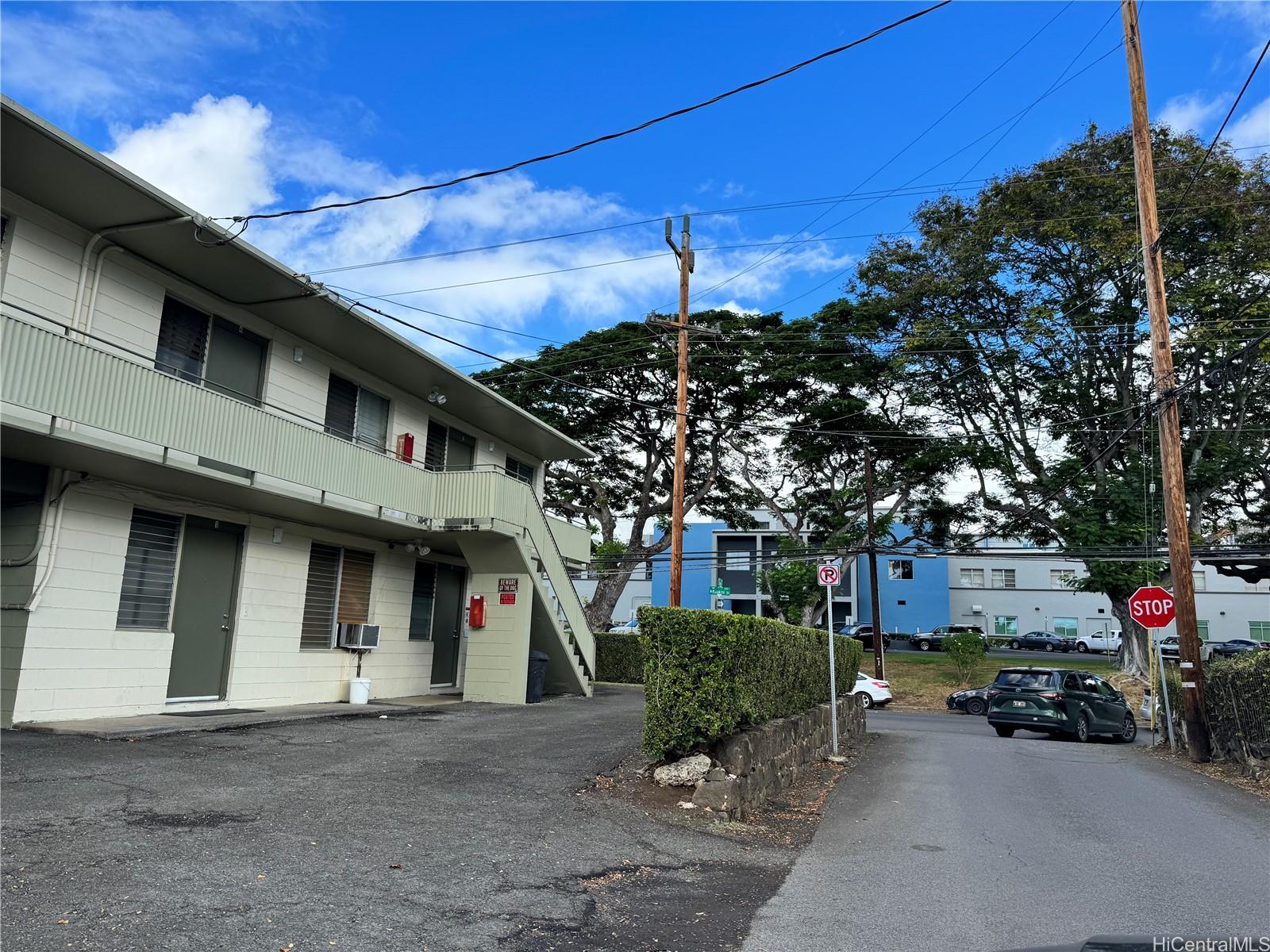 205 N Kuakini St Honolulu - Multi-family - photo 5 of 25