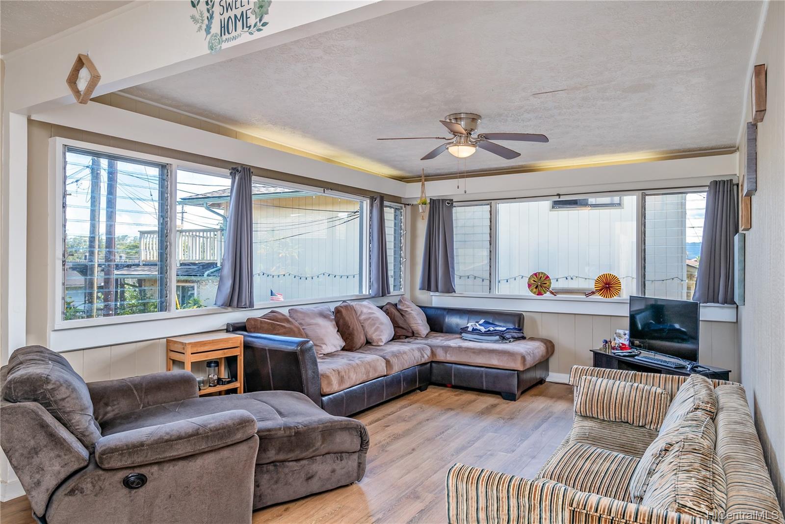 2050 California Ave B, Wahiawa house for sale Wahiawa Heights Central