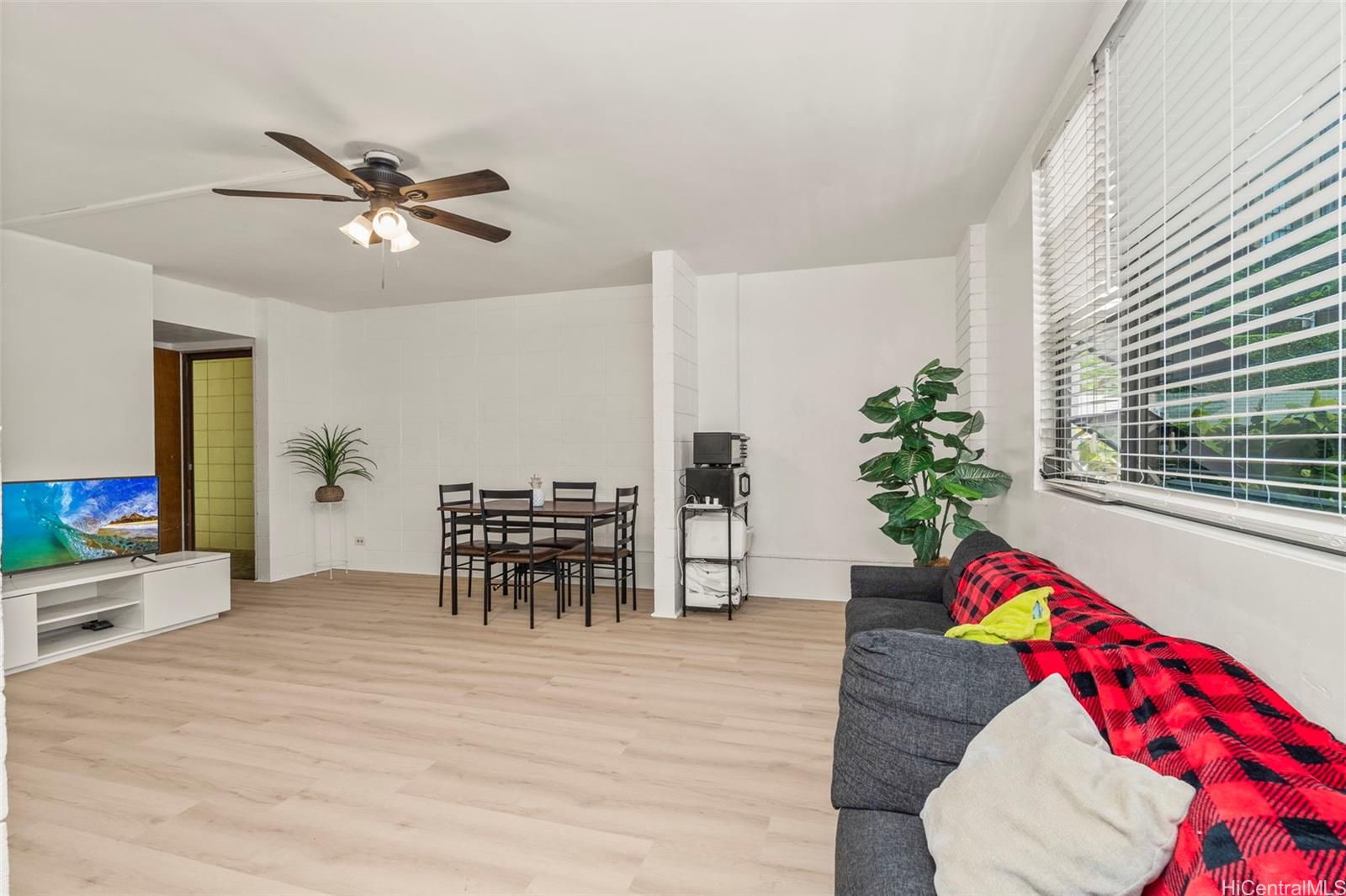 Nuuanu Terrace condo # DH106, Honolulu, Hawaii - photo 2 of 19