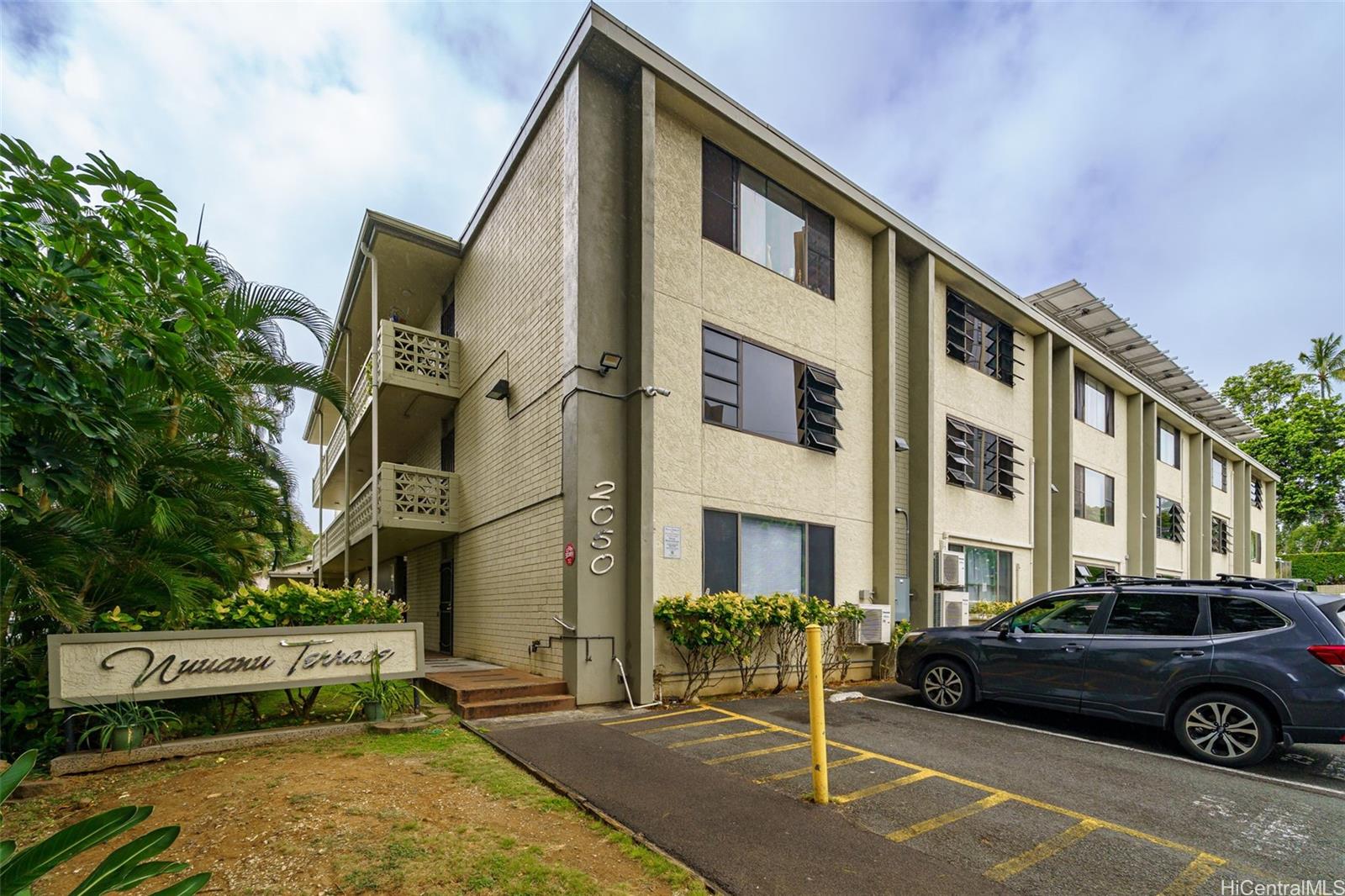 Nuuanu Terrace condo # DH106, Honolulu, Hawaii - photo 18 of 19