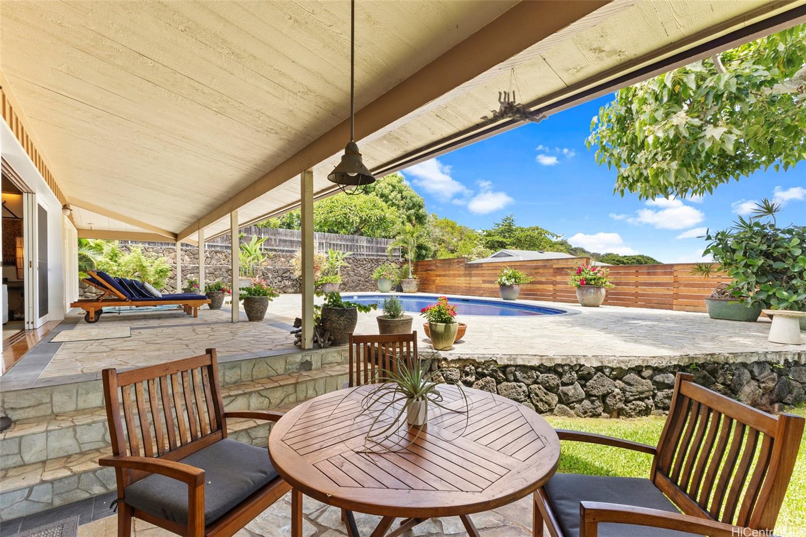 2055  Alihilani Place Ualakaa, Honolulu home - photo 19 of 24