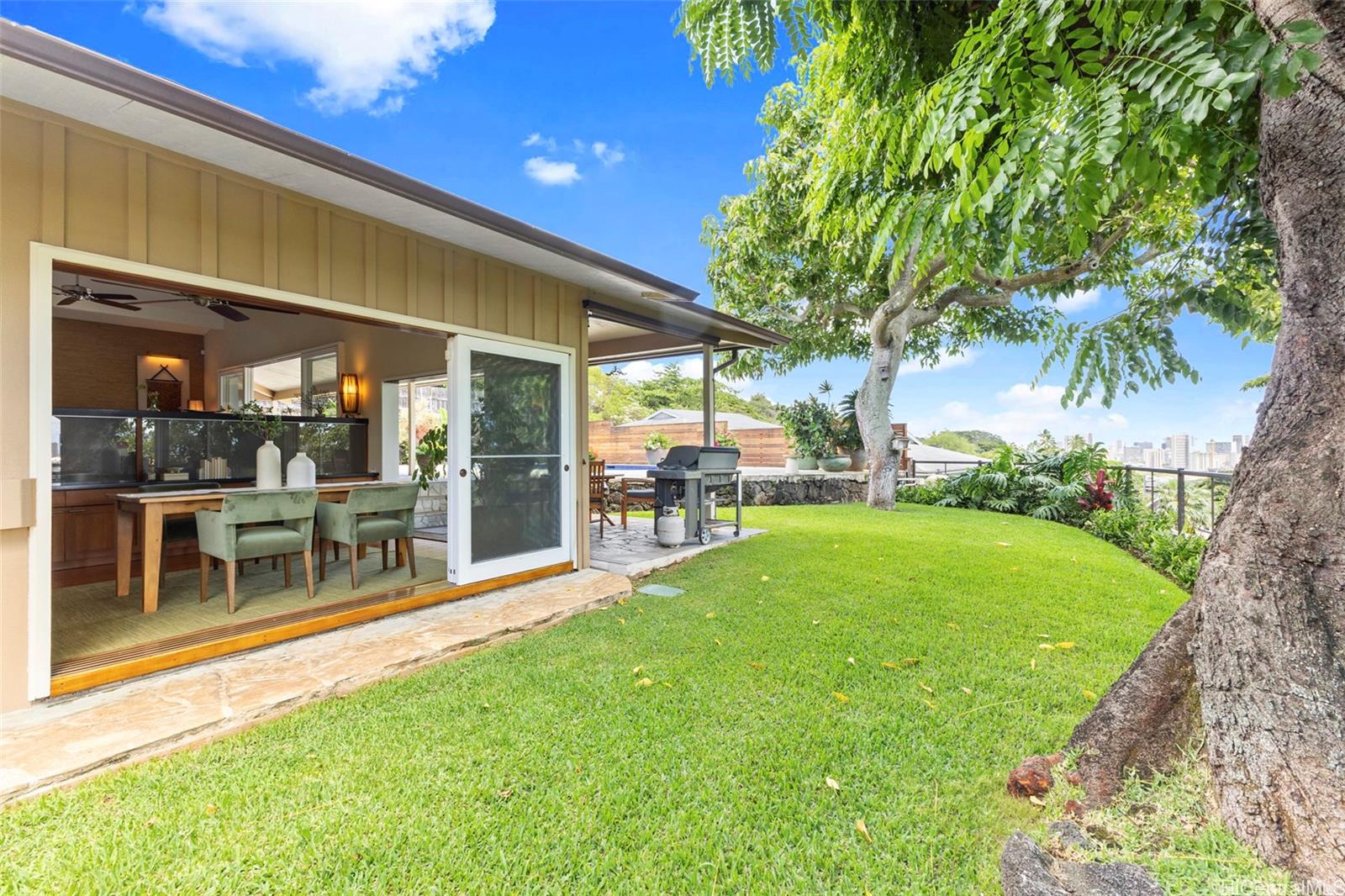 2055  Alihilani Place Ualakaa, Honolulu home - photo 20 of 24