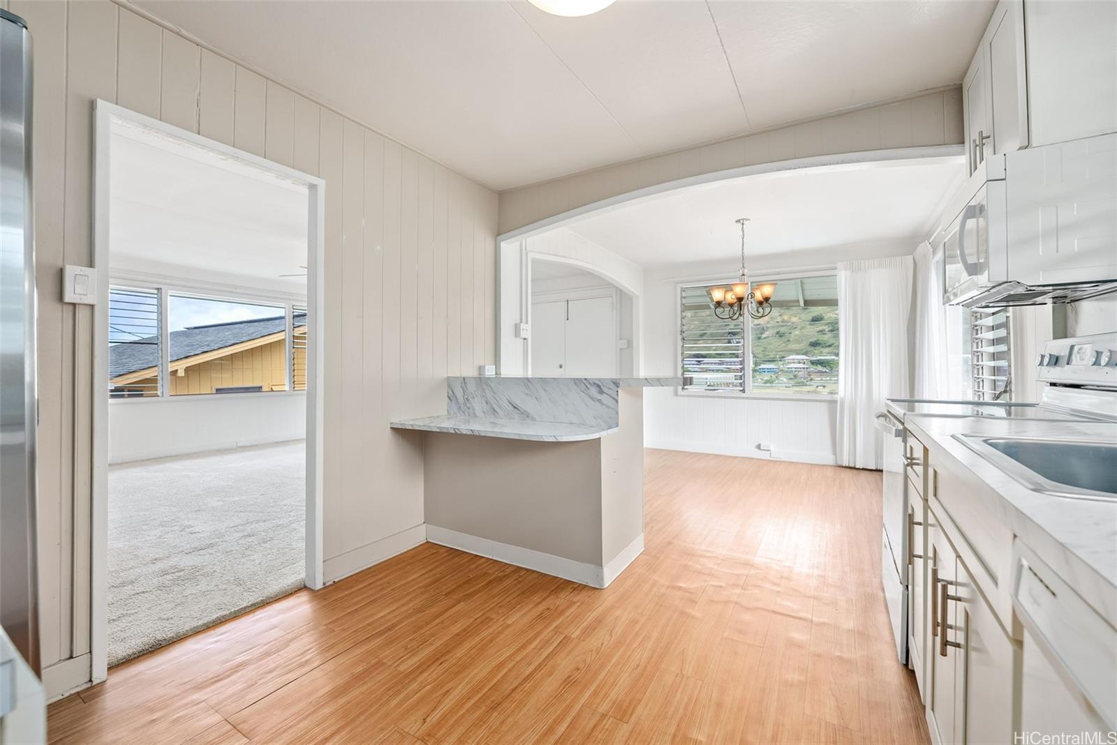 2061  10th Ave Palolo, Diamond Head home - photo 14 of 25