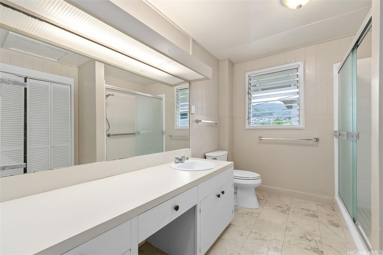 2061  10th Ave Palolo, Diamond Head home - photo 7 of 25