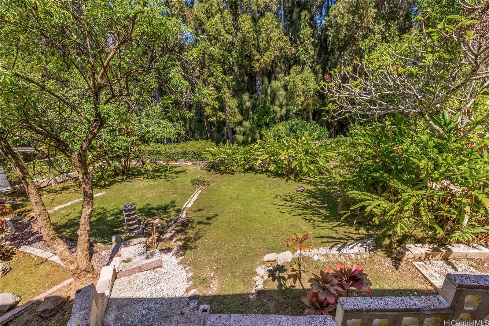 2063  Kilakila Drive Alewa Heights, Honolulu home - photo 7 of 25