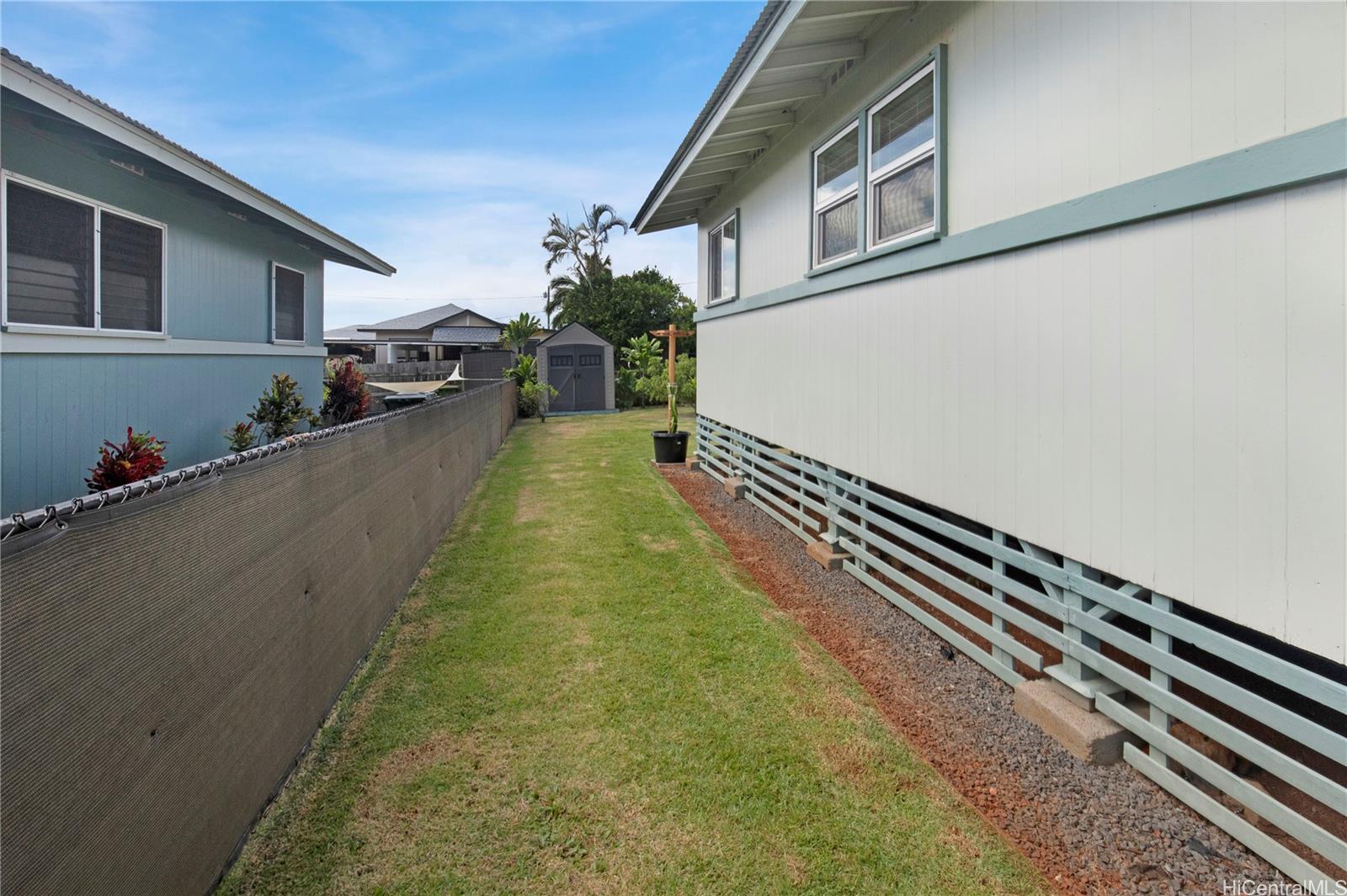 2066  Puu Place Wahiawa Heights, Central home - photo 21 of 24