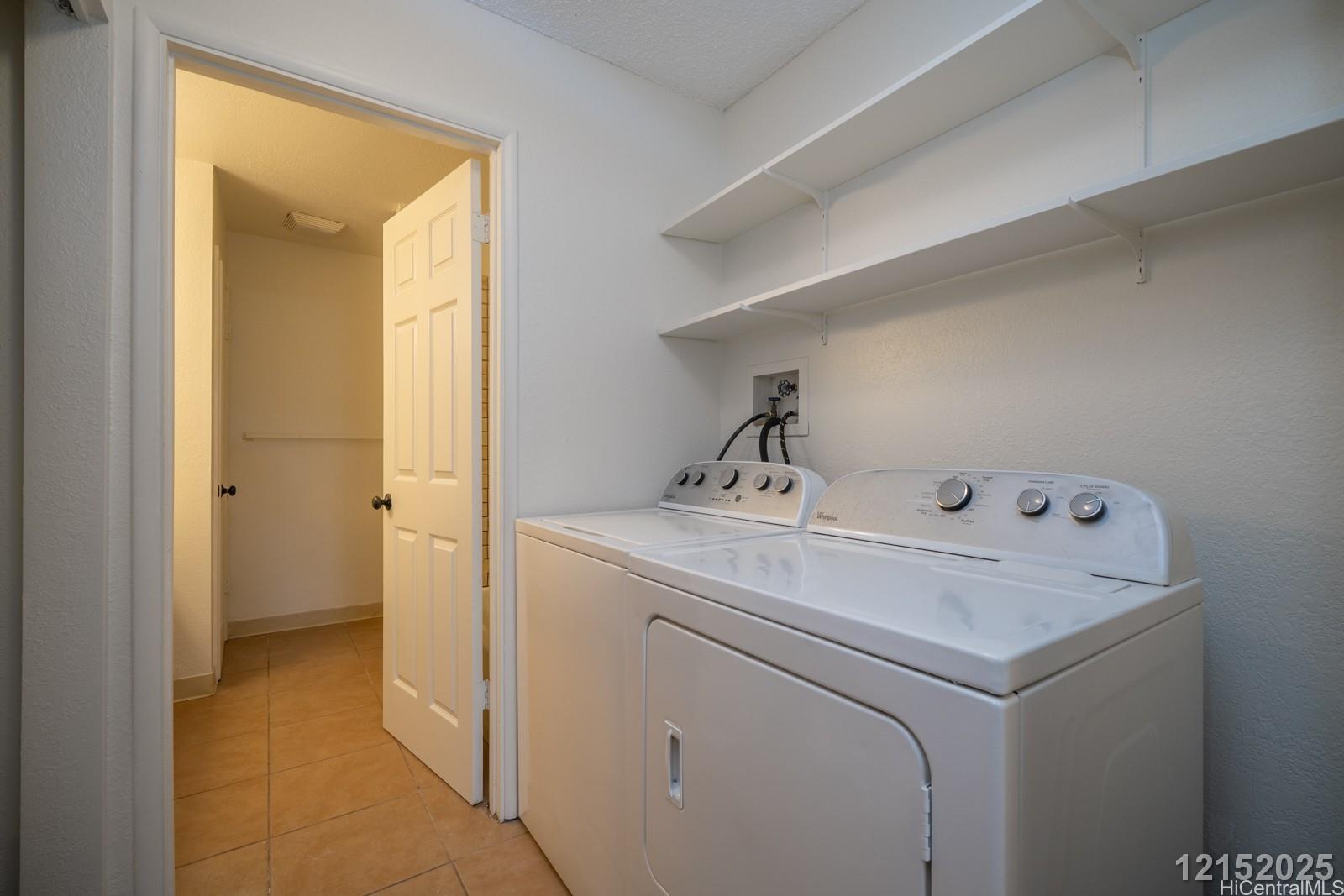 2069 California Ave Wahiawa - Rental - photo 11 of 19