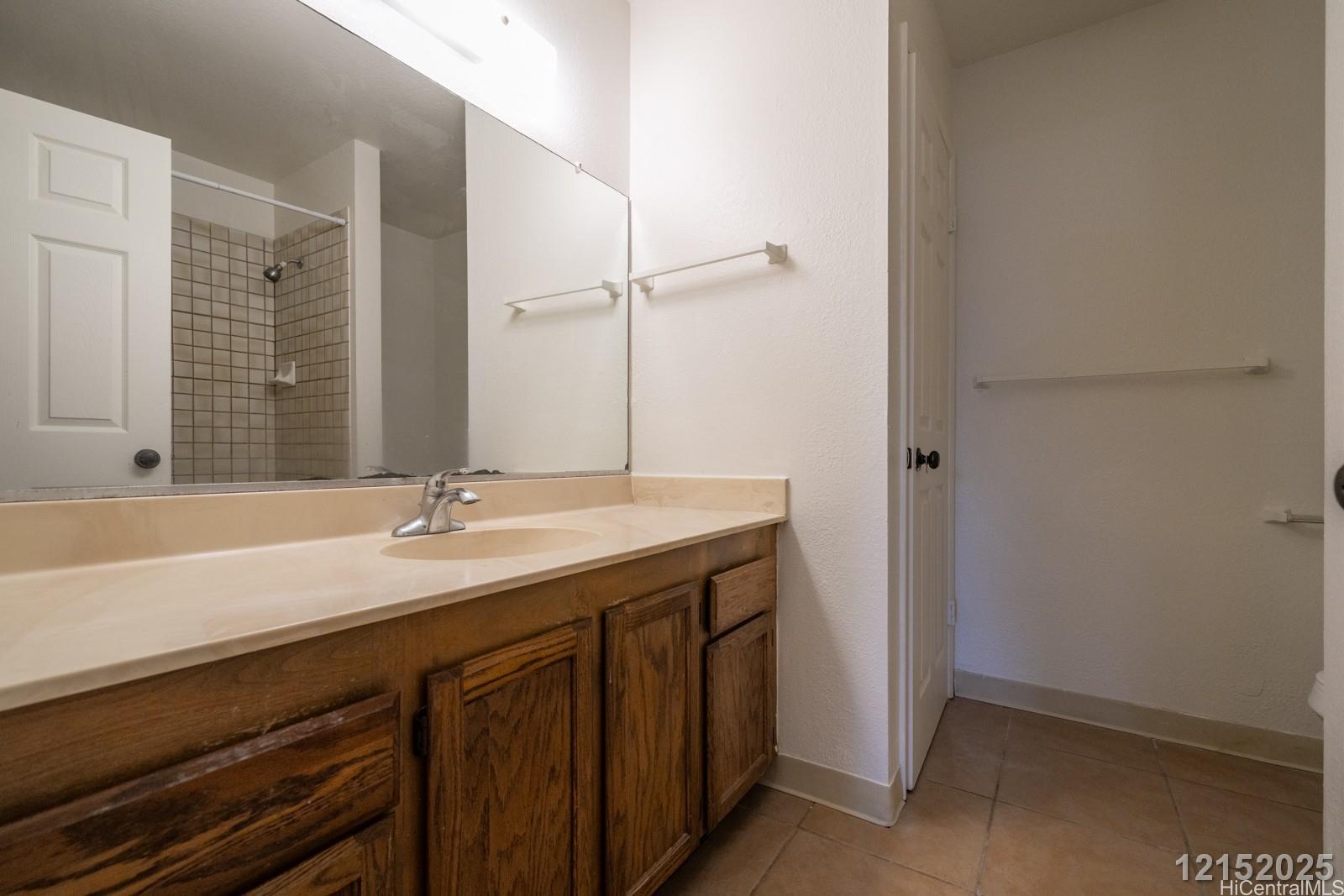 2069 California Ave Wahiawa - Rental - photo 12 of 19