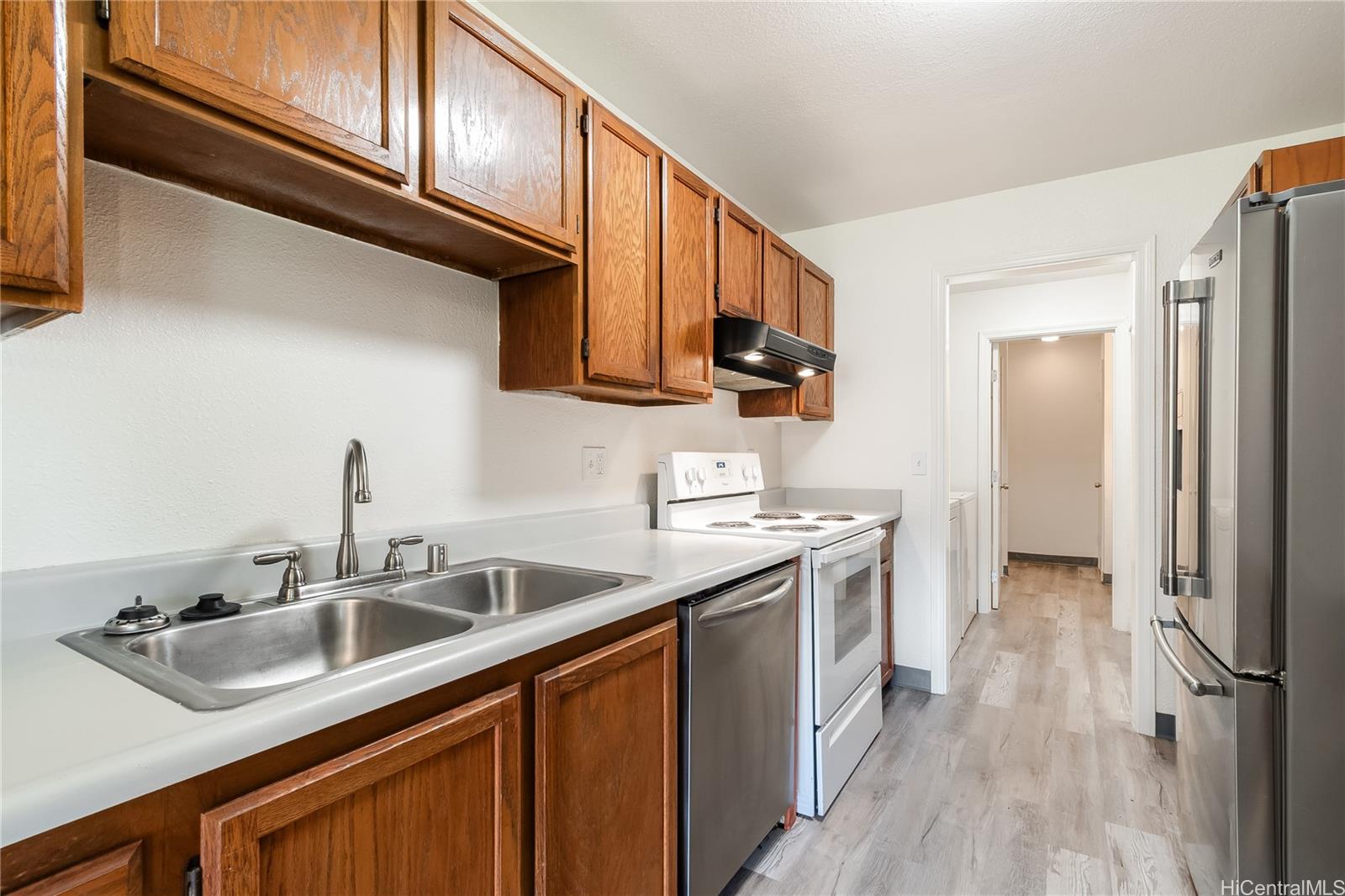 Hidden Valley Ests condo # 18E, Wahiawa, Hawaii - photo 2 of 16