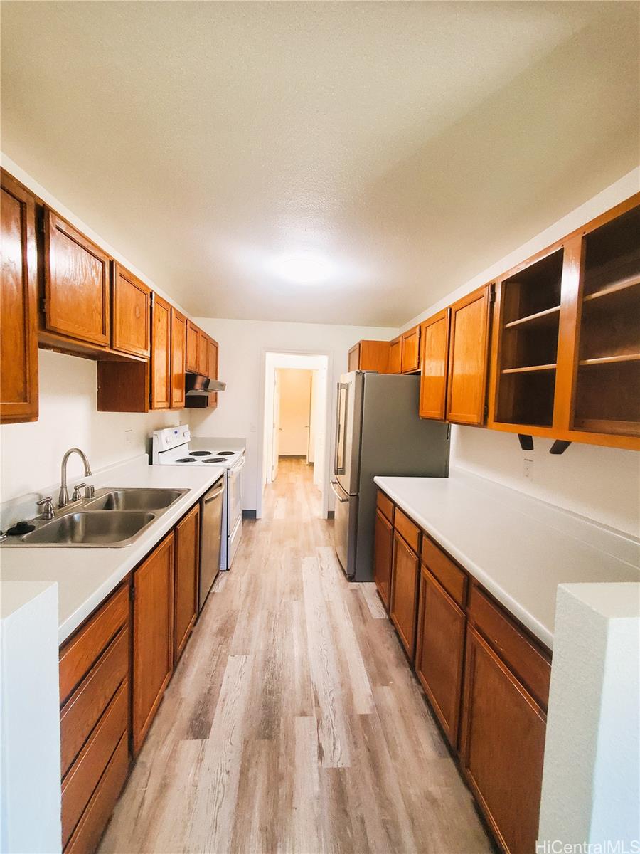 Hidden Valley Ests condo # 18E, Wahiawa, Hawaii - photo 3 of 12