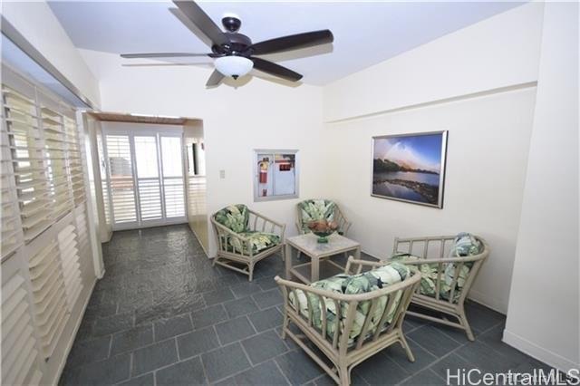 Twin Towers The condo # 31, Honolulu, Hawaii - photo 4 of 10