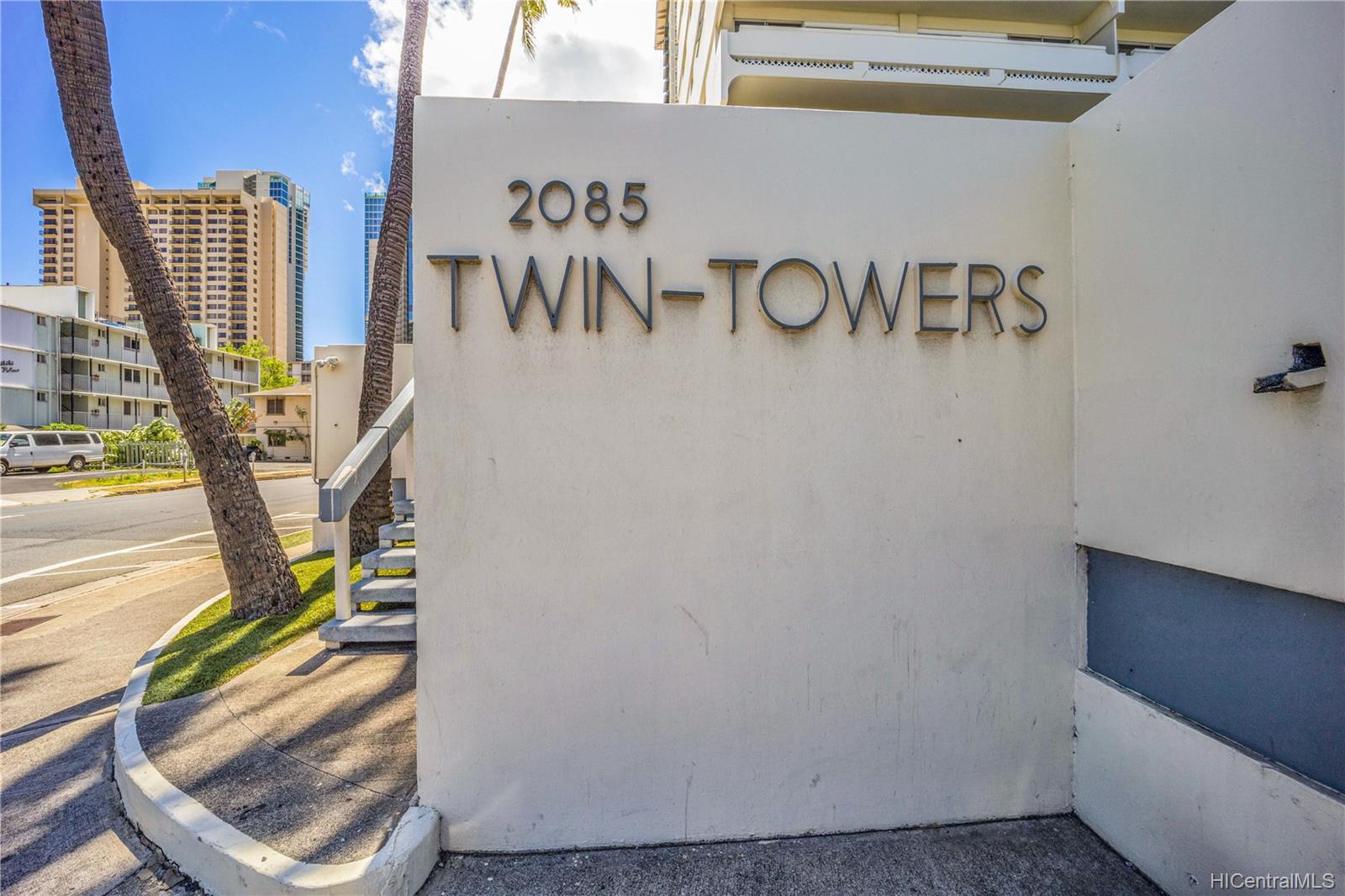 Twin Towers The condo # A162, Honolulu, Hawaii - photo 21 of 22