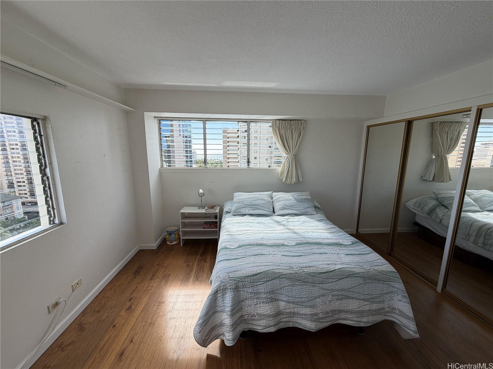 Twin Towers The condo # A191, Honolulu, Hawaii - photo 16 of 23