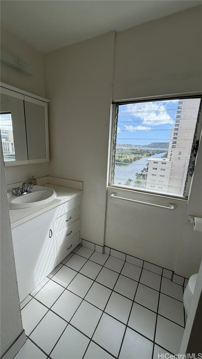 Twin Towers The condo # A191, Honolulu, Hawaii - photo 19 of 23