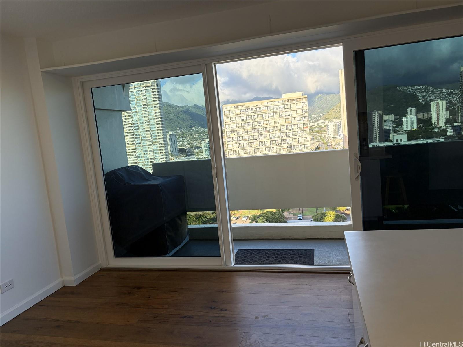 Twin Towers The condo # A191, Honolulu, Hawaii - photo 8 of 23