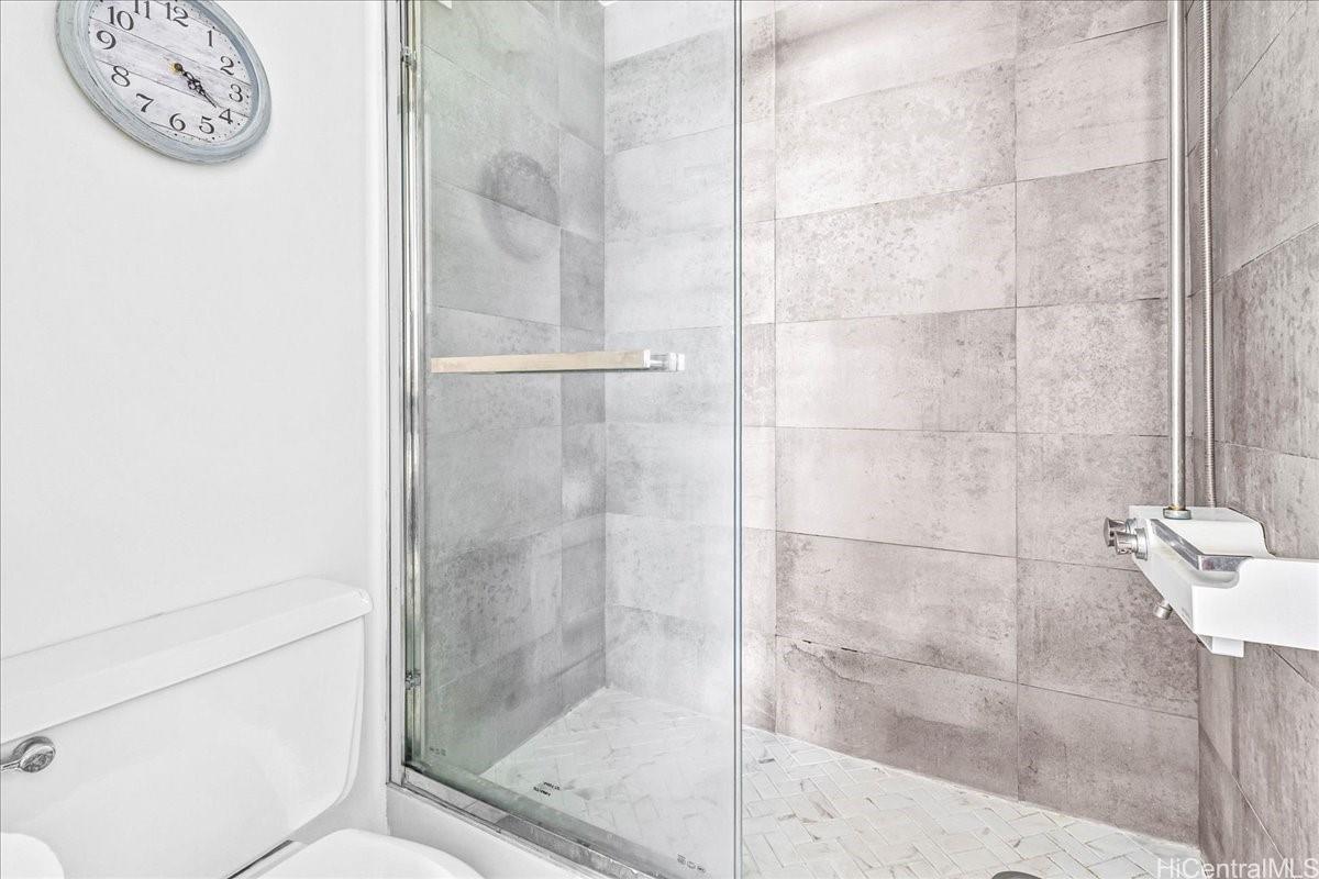 Twin Towers The condo # B113, Honolulu, Hawaii - photo 14 of 23