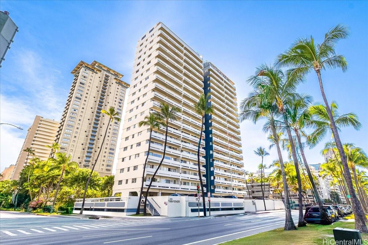 Twin Towers The condo # B113, Honolulu, Hawaii - photo 21 of 23