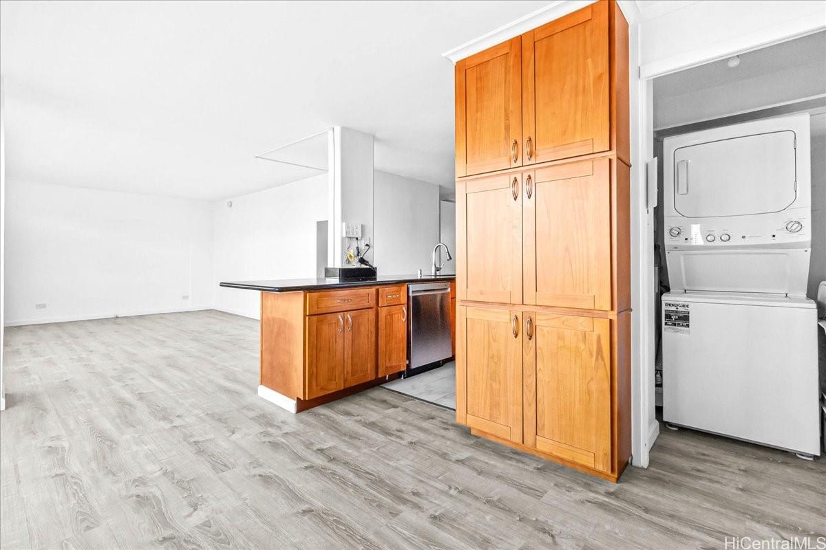 Twin Towers The condo # B113, Honolulu, Hawaii - photo 8 of 20