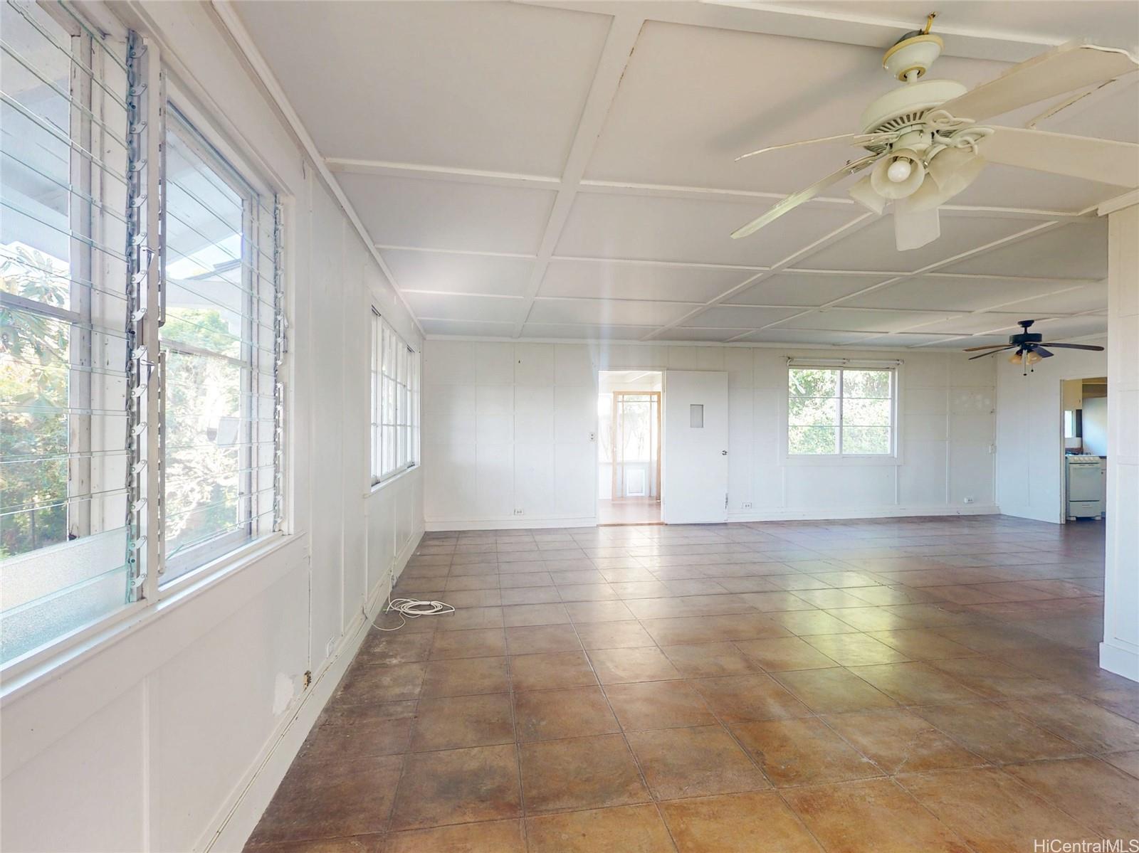 2085  Makiki Place Ualakaa, Honolulu home - photo 7 of 11