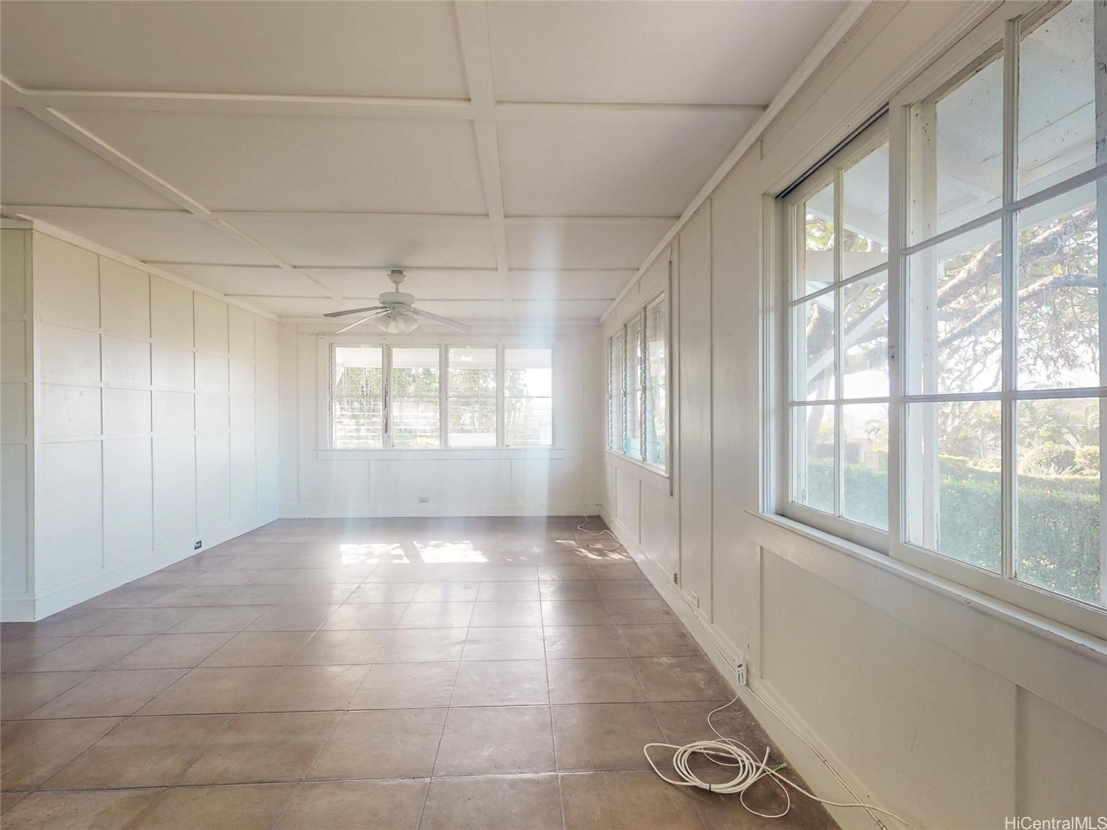 2085  Makiki Place Ualakaa, Honolulu home - photo 8 of 11