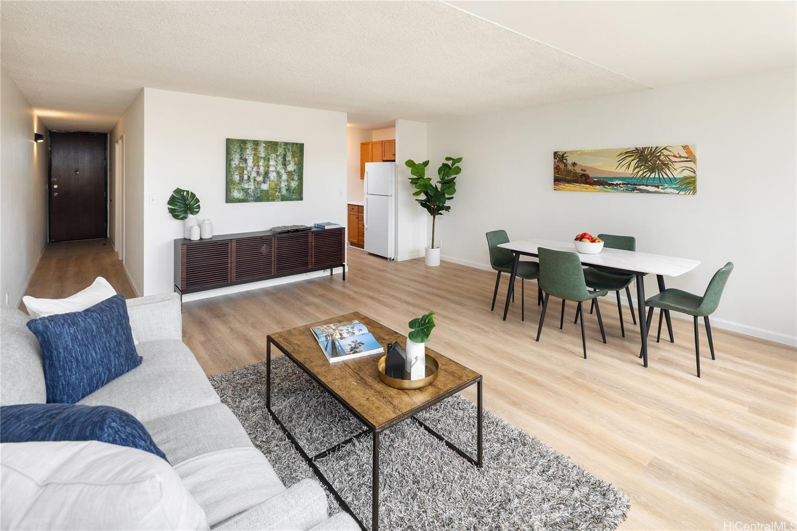 La Casa condo # 1003, Honolulu, Hawaii - photo 4 of 17