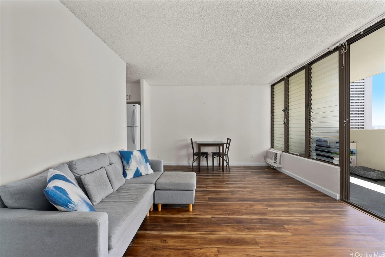 La Casa condo # 1202, Honolulu, Hawaii - photo 7 of 25