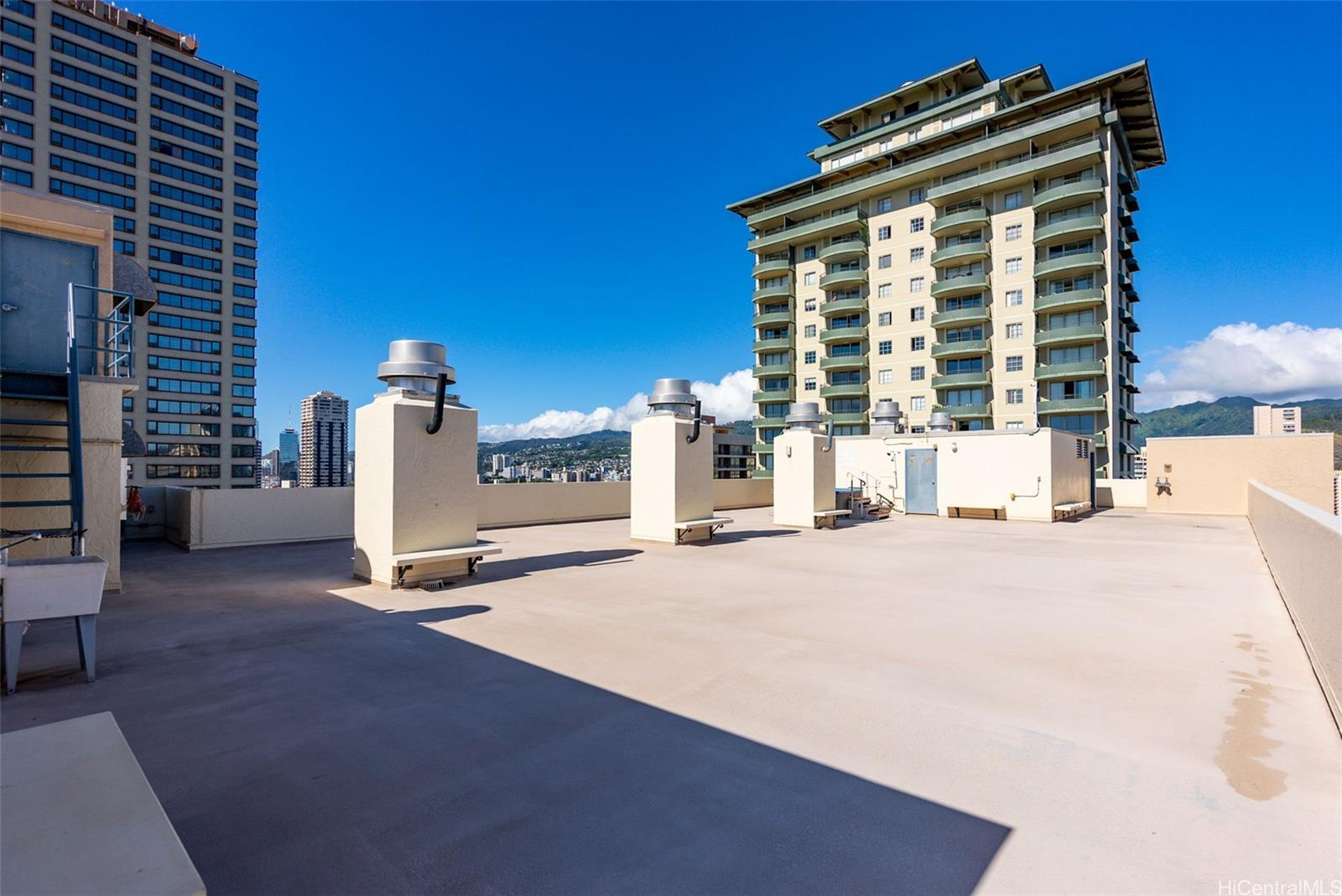 La Casa condo # 1202, Honolulu, Hawaii - photo 24 of 25