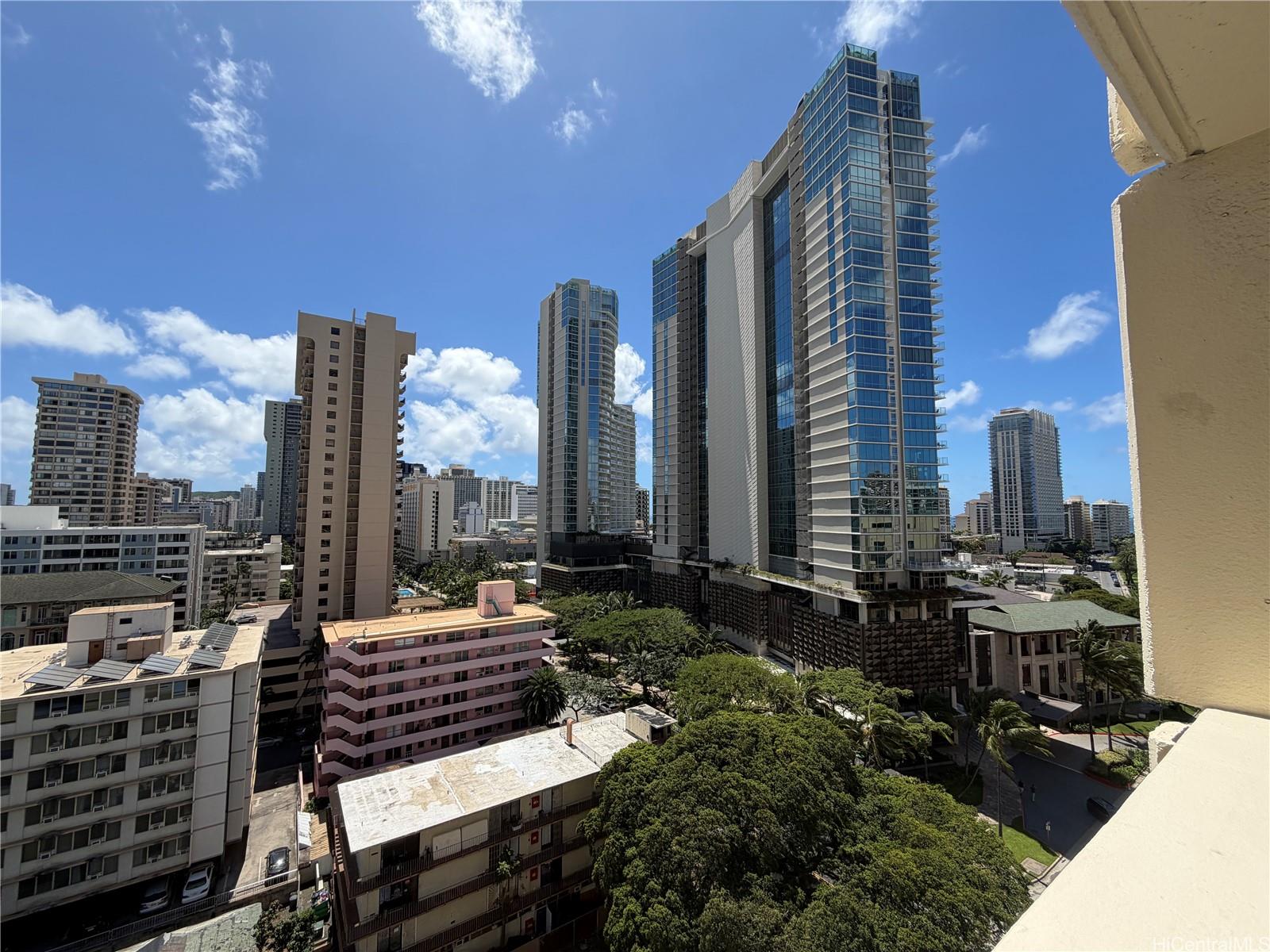 La Casa condo # 1506, Honolulu, Hawaii - photo 14 of 22