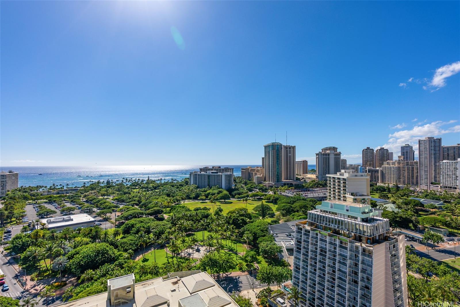 La Casa condo # 1506, Honolulu, Hawaii - photo 19 of 22
