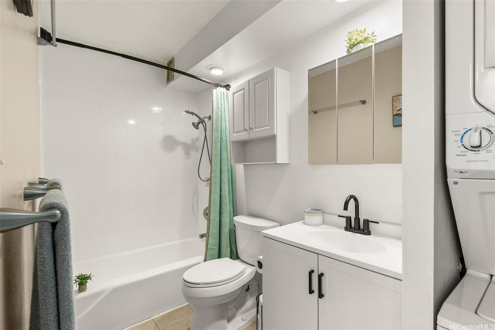 La Casa condo # 1701, Honolulu, Hawaii - photo 10 of 21