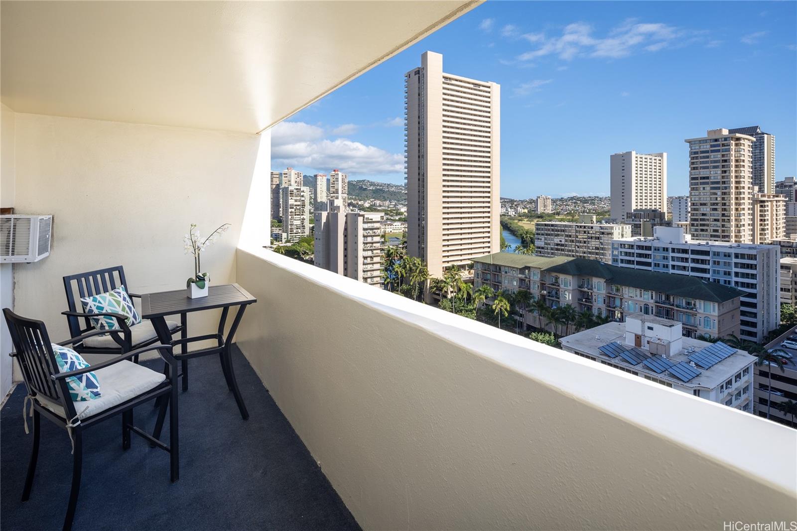 La Casa condo # 1903, Honolulu, Hawaii - photo 14 of 16