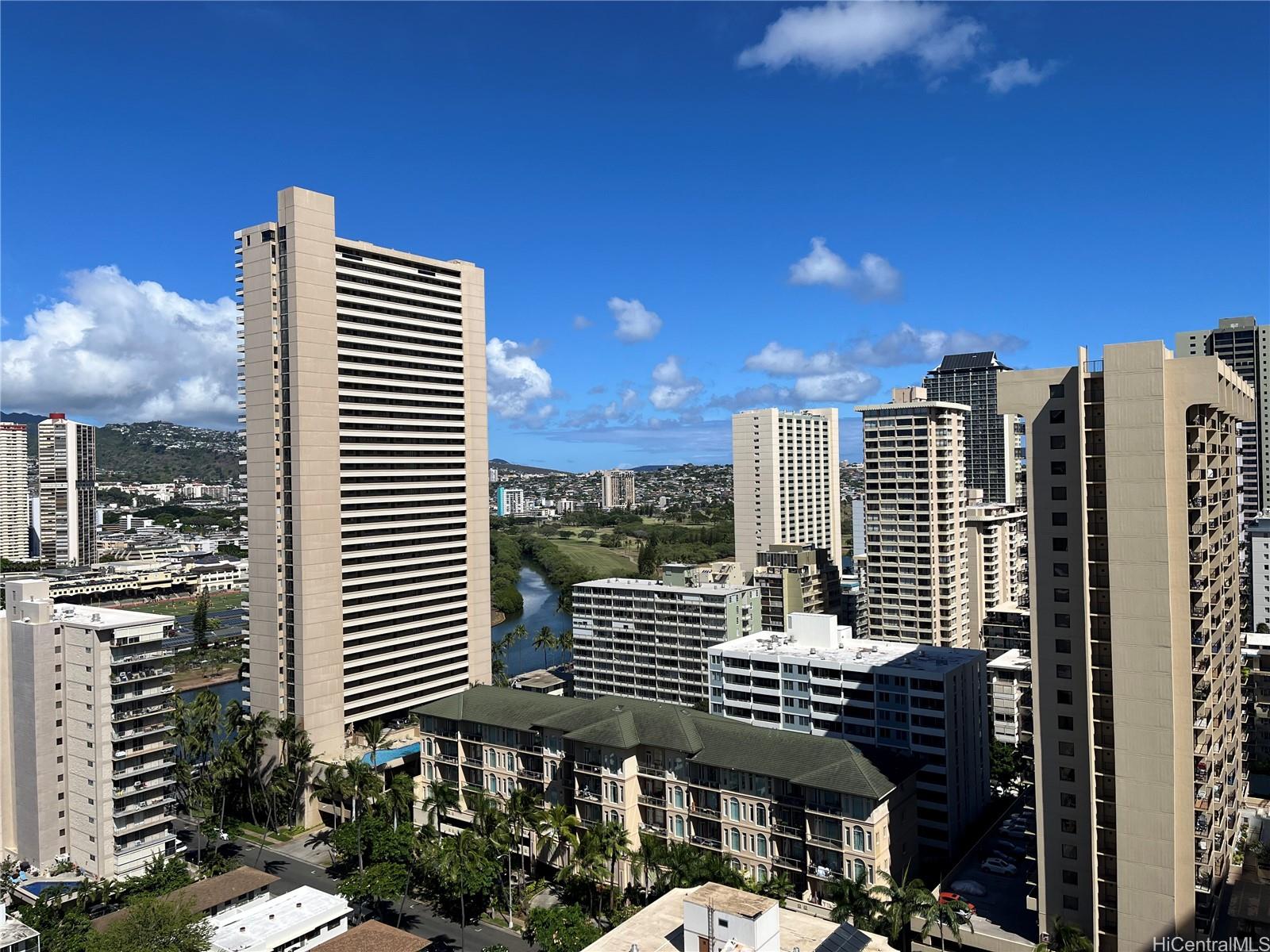 2092 Kuhio Ave Honolulu - Rental - photo 14 of 20