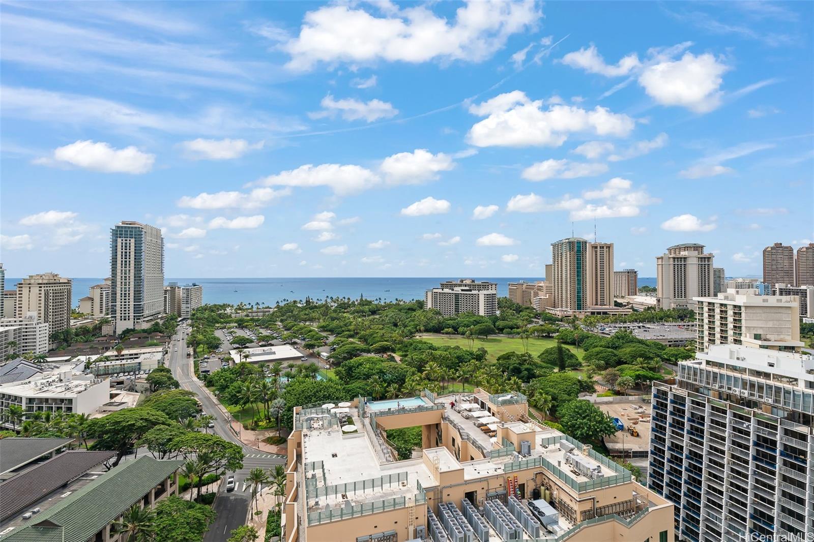 2092 Kuhio Ave Honolulu - Rental - photo 19 of 22