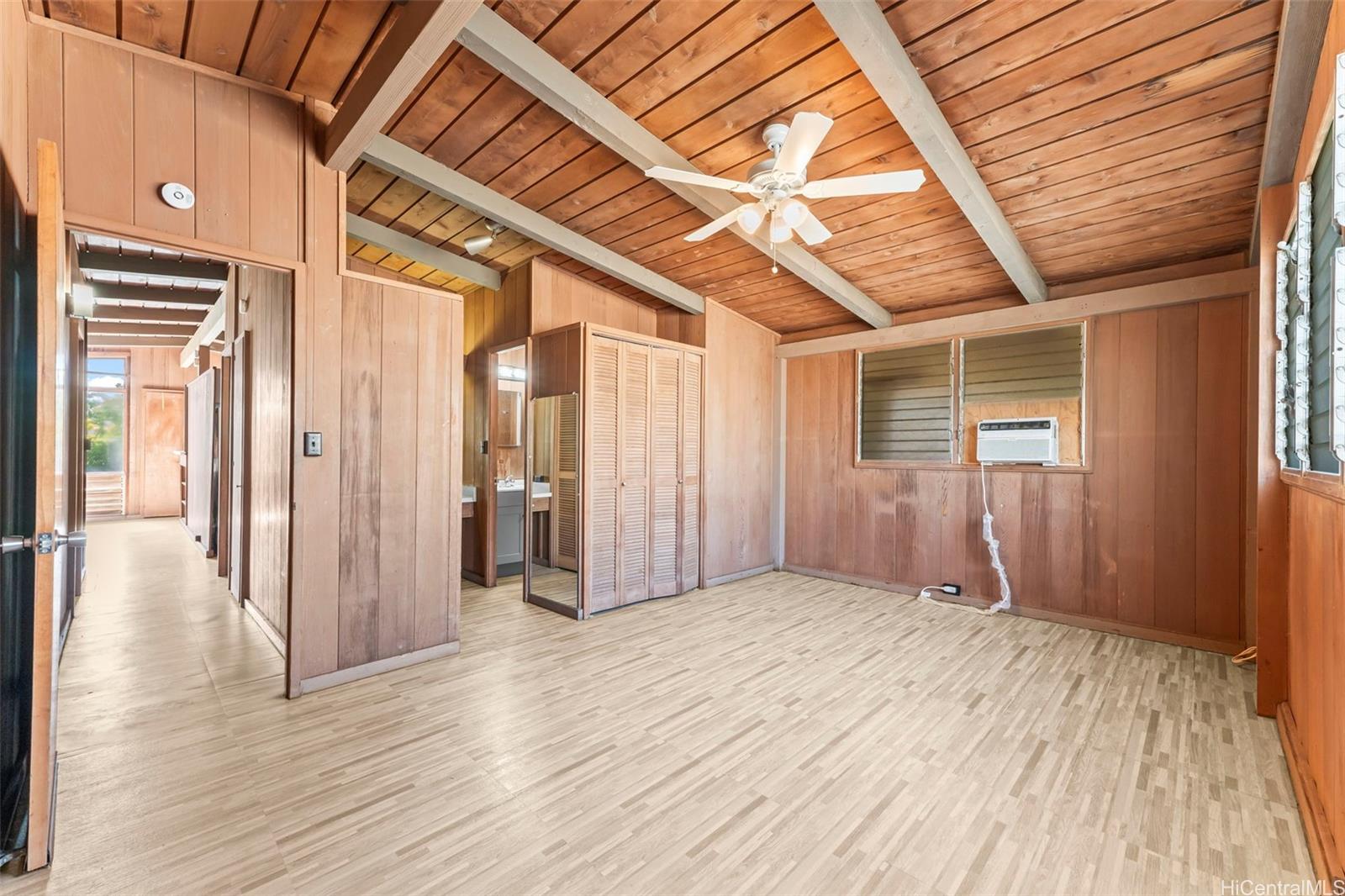 2093  Aaniu Loop Pacific Palisades, PearlCity home - photo 11 of 21