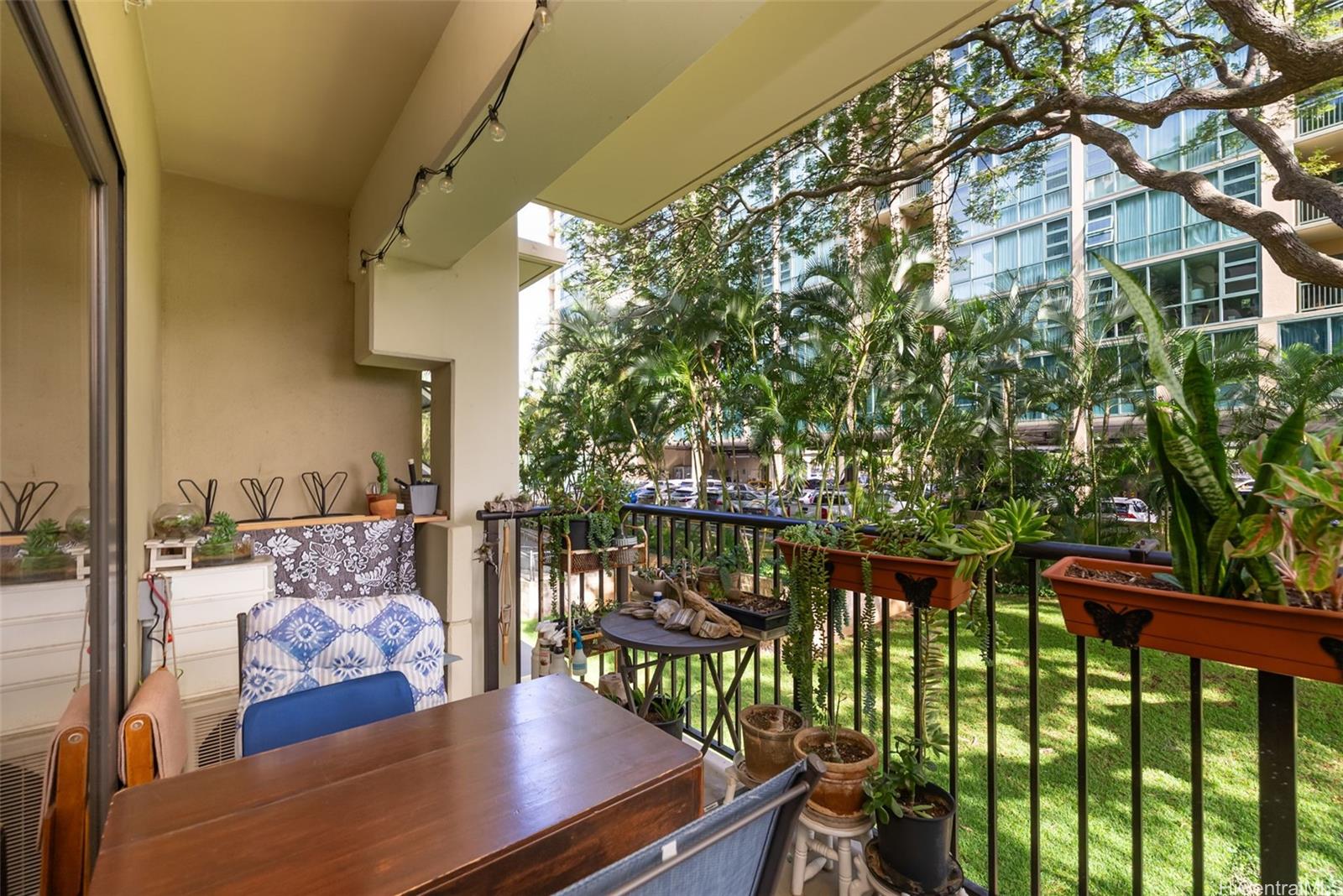 Craigside condo # 1C, Honolulu, Hawaii - photo 3 of 25