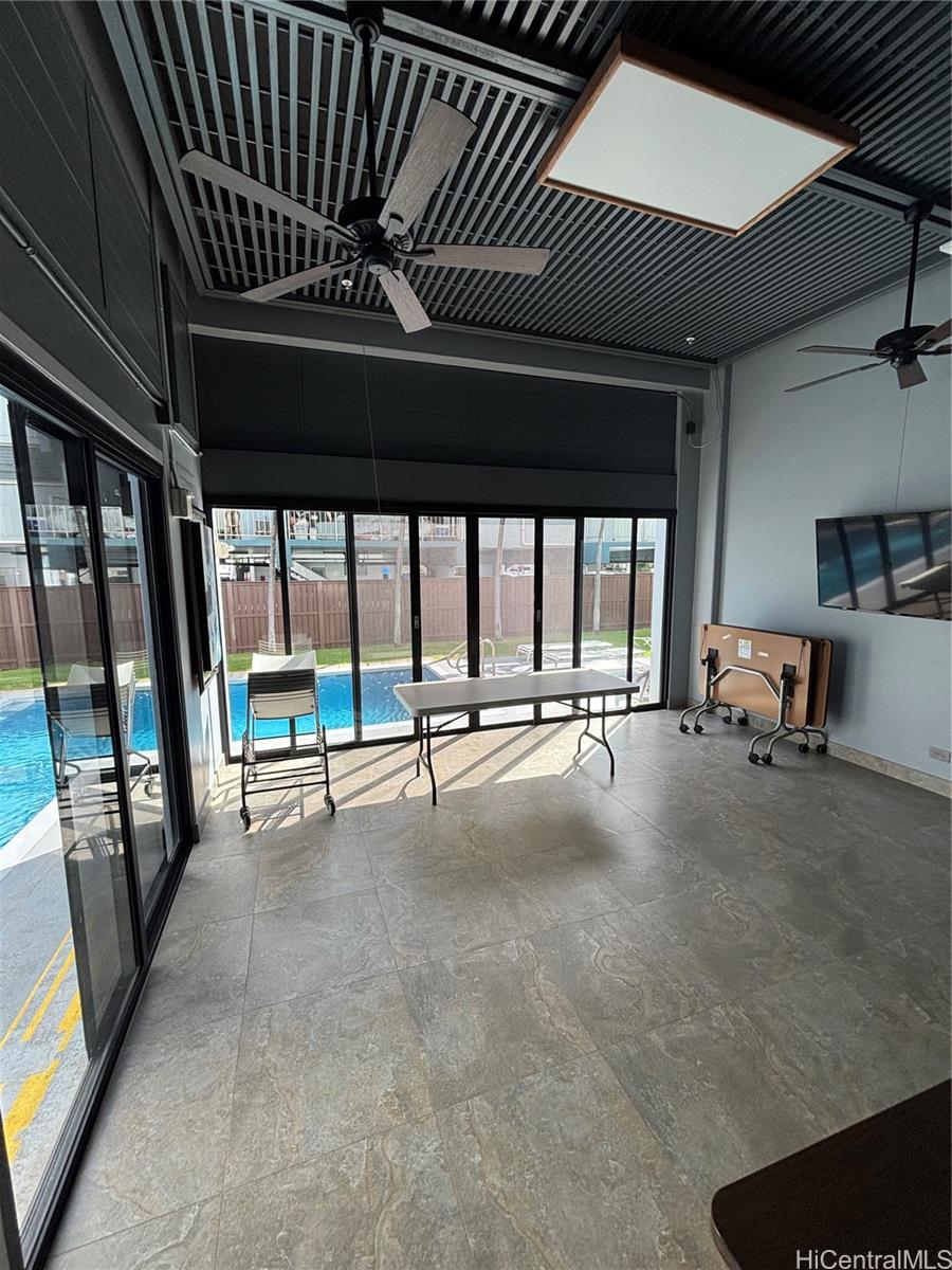 2100 Date St Honolulu - Rental - photo 9 of 9