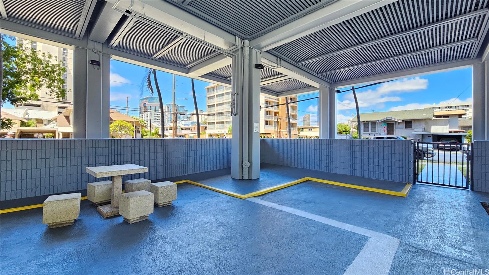 Twenty One Hundred condo # 405, Honolulu, Hawaii - photo 10 of 25