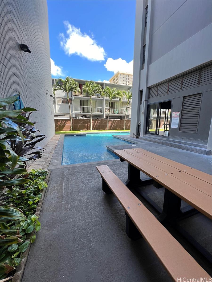 2100 Date St Honolulu - Rental - photo 13 of 15