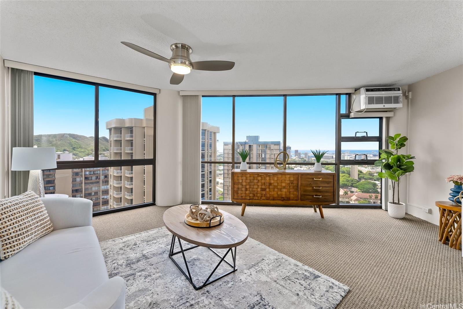 Craigside condo # 1-2002, Honolulu, Hawaii - photo 13 of 25