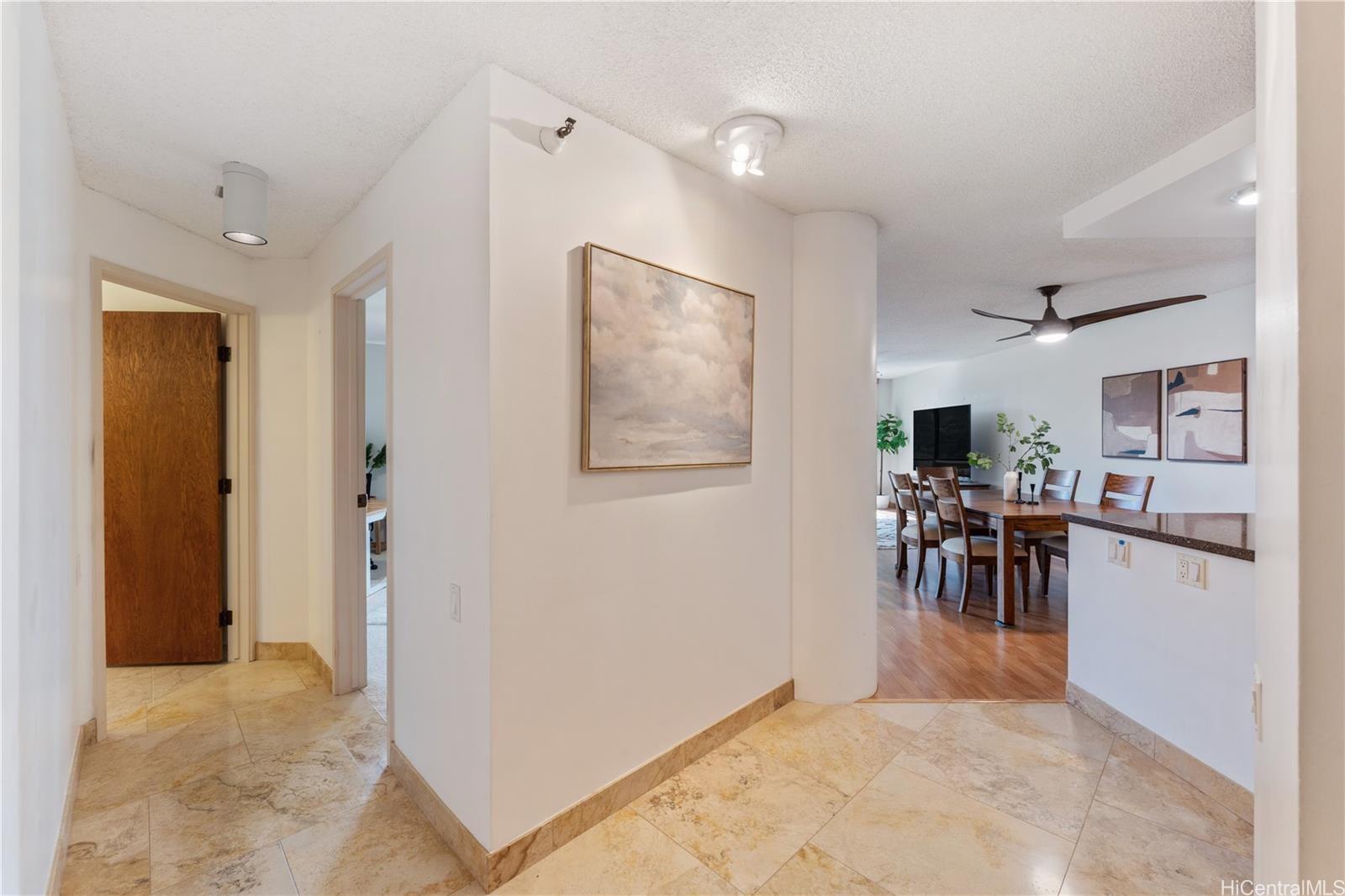 Craigside condo # I301, Honolulu, Hawaii - photo 17 of 20