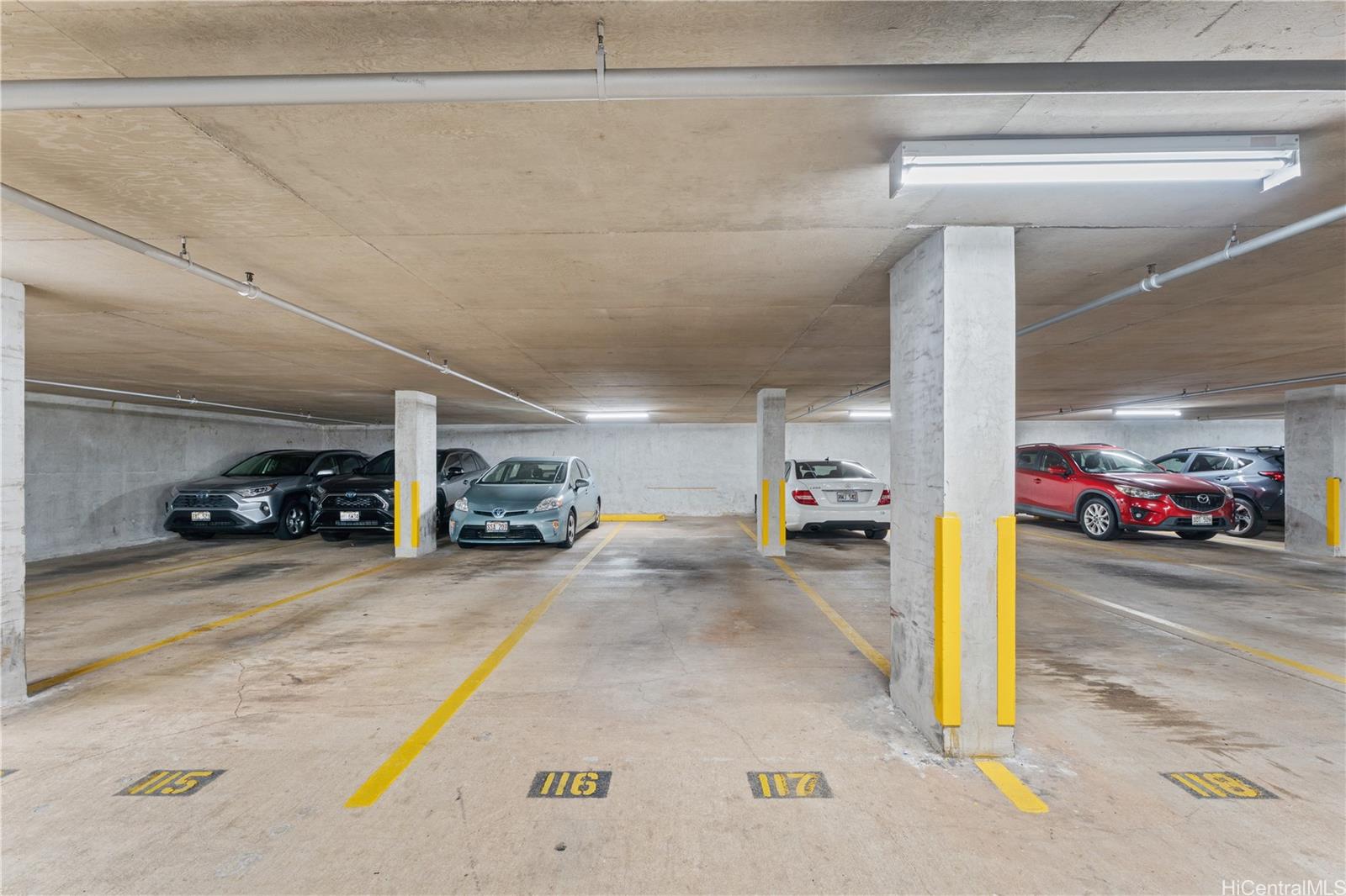 Craigside condo # I301, Honolulu, Hawaii - photo 18 of 20