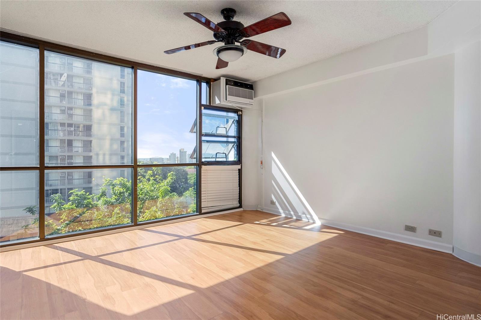 Craigside condo # #I  303, Honolulu, Hawaii - photo 4 of 21