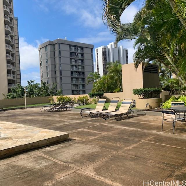 2101 Nuuanu Ave Honolulu - Rental - photo 13 of 15