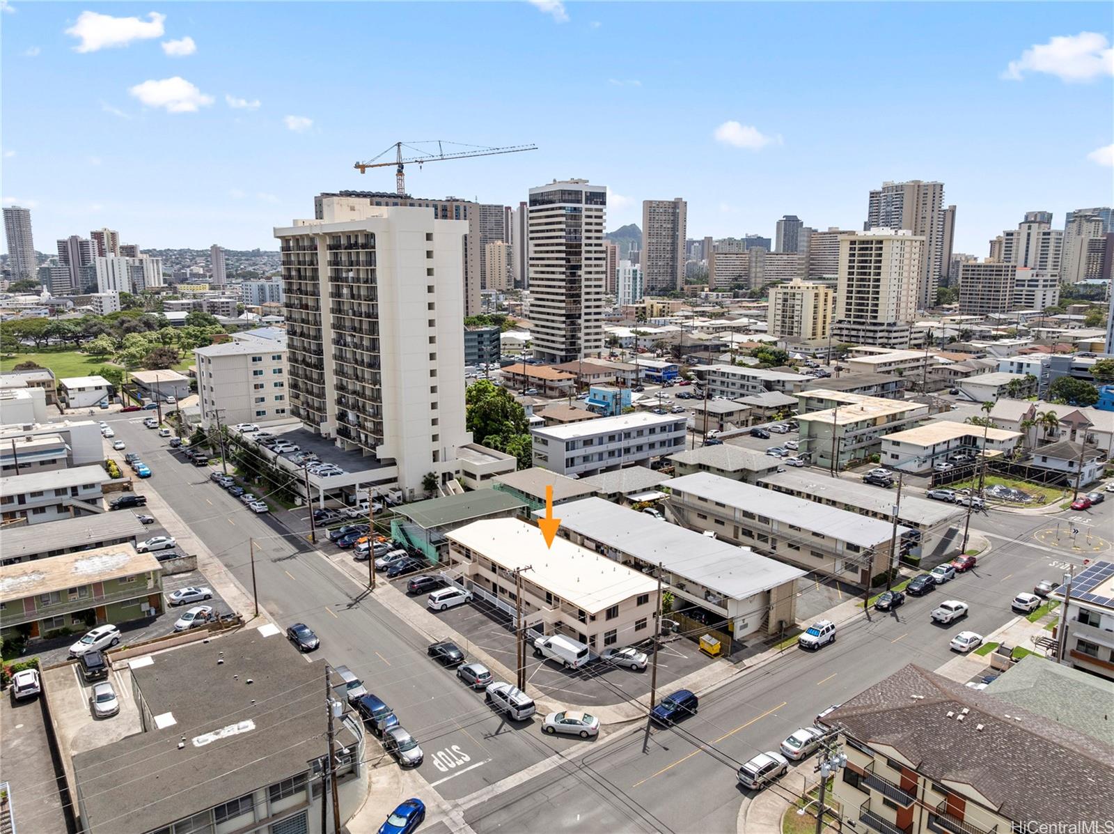 2105 Algaroba St Honolulu - Multi-family - photo 23 of 25